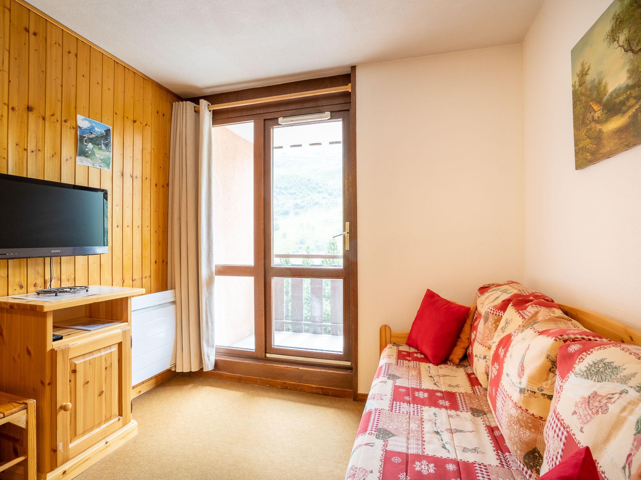 Photo 8 - 1 bedroom Apartment in Les Belleville with mountain view