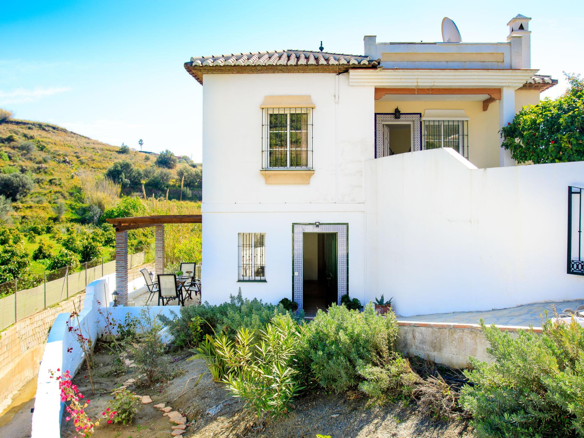 Foto 41 - Casa con 5 camere da letto a Torrox con piscina privata e giardino