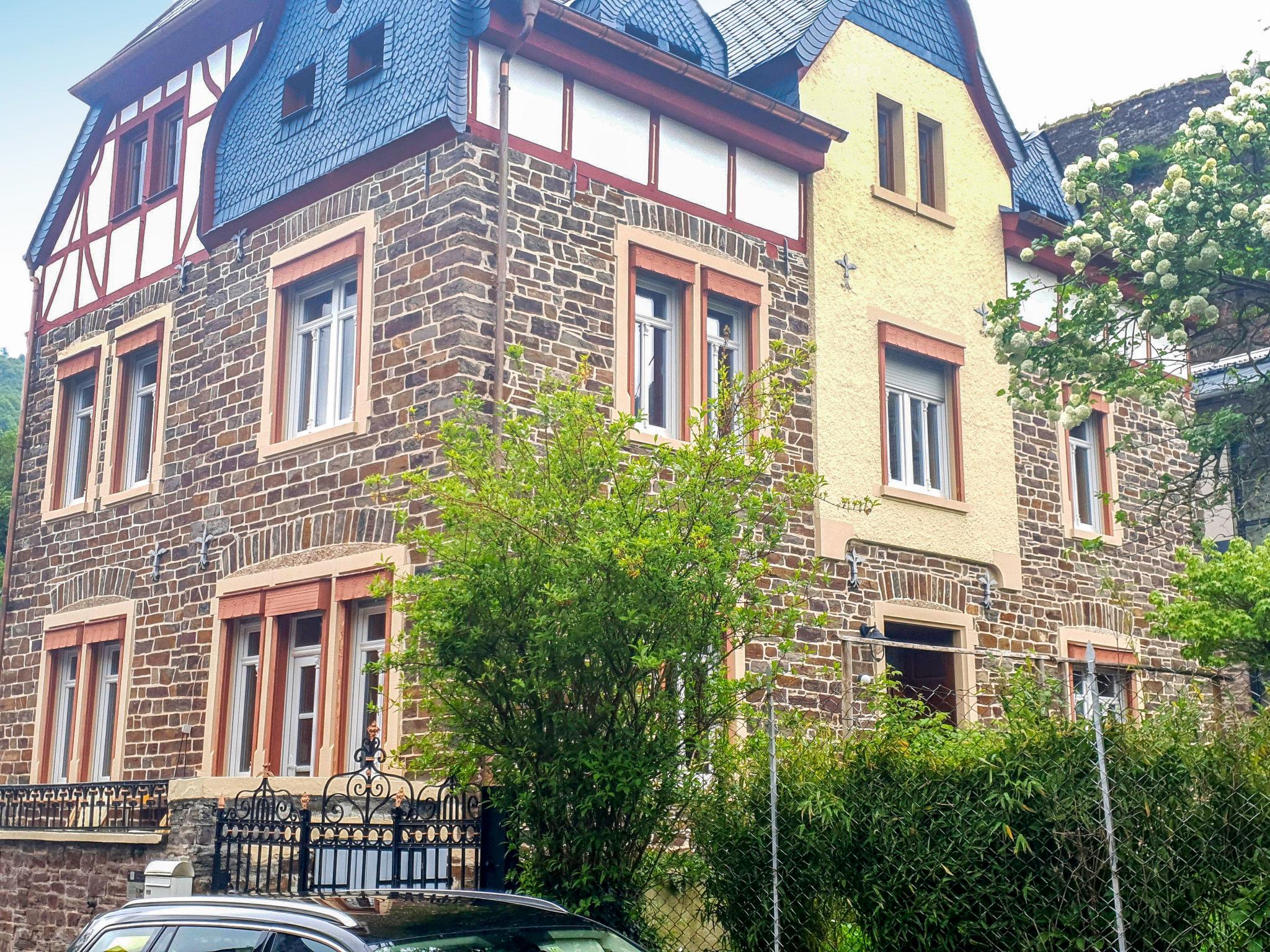 Photo 32 - Appartement de 4 chambres à Ediger-Eller avec terrasse