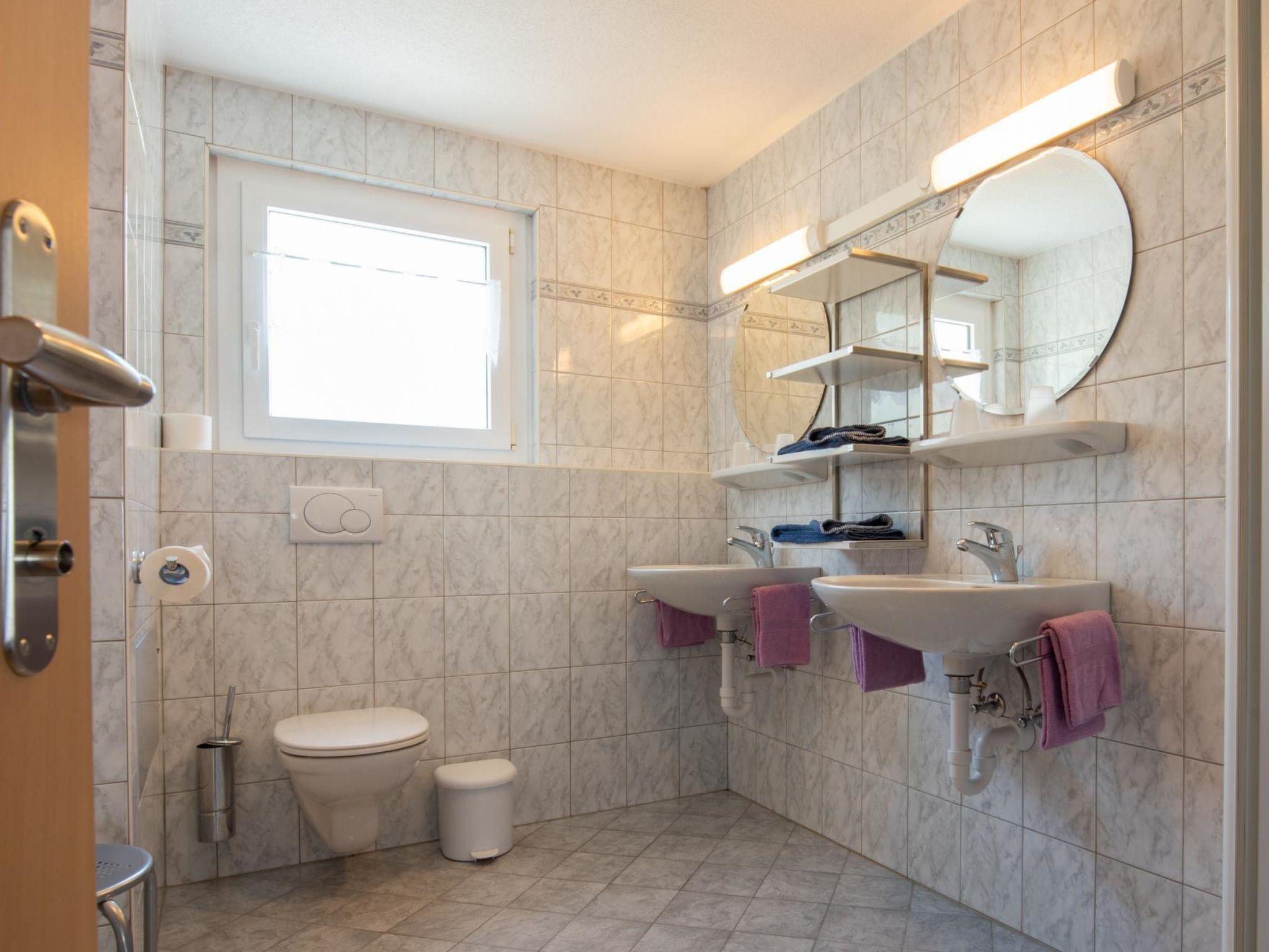 Foto 22 - Apartment mit 4 Schlafzimmern in Saas-Grund mit sauna