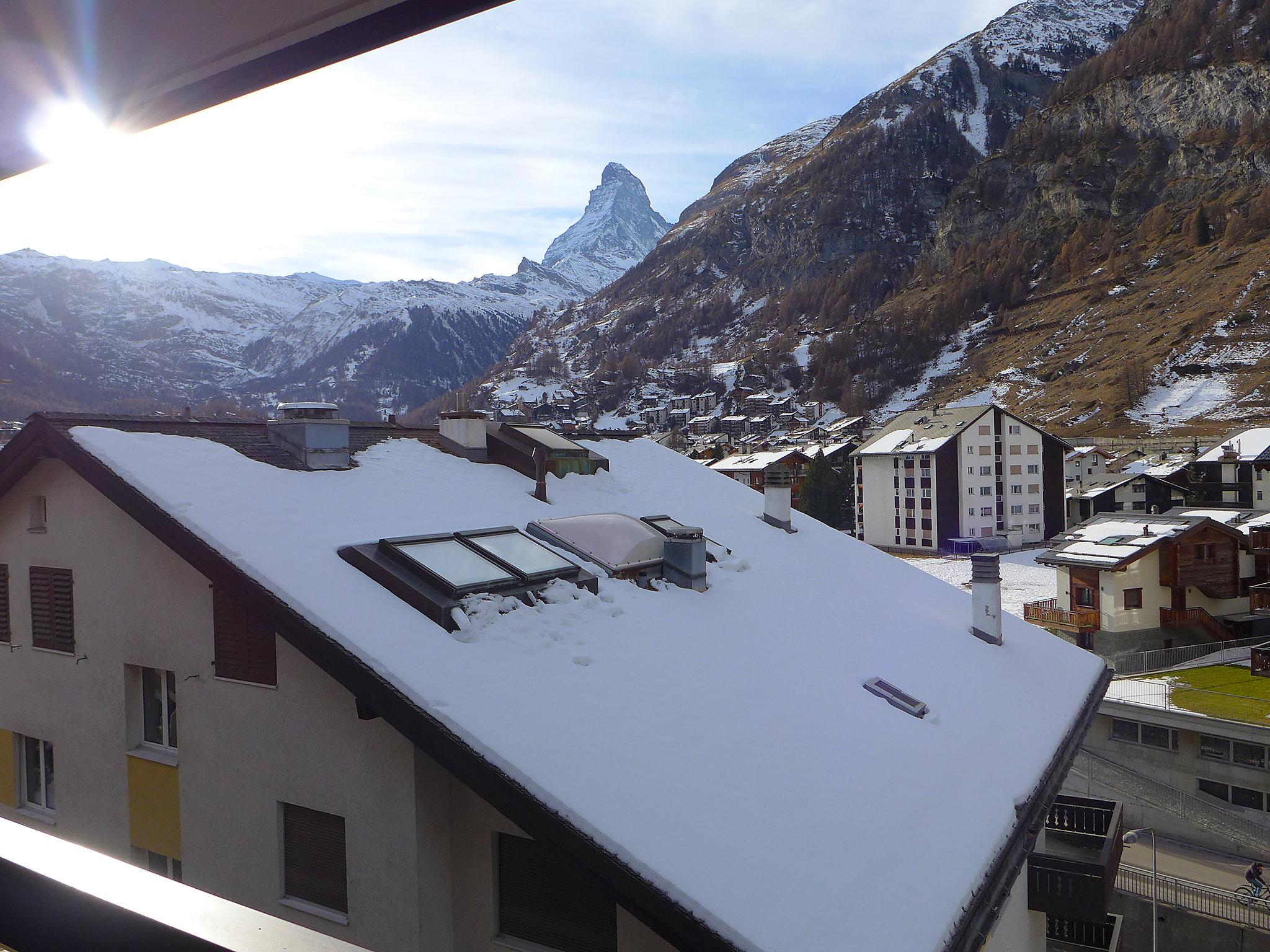 Foto 1 - Apartamento em Zermatt com vista para a montanha