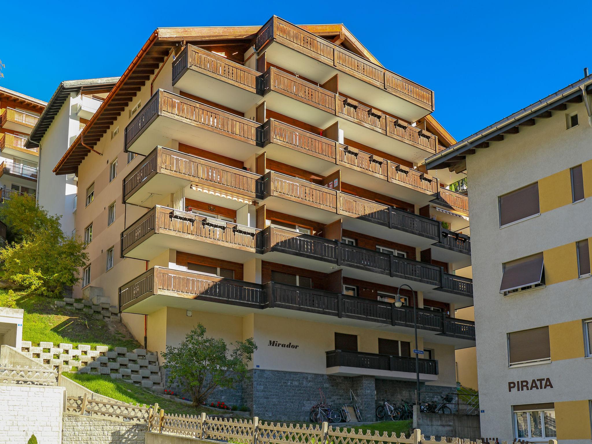 Foto 2 - Apartamento de 1 quarto em Zermatt com vista para a montanha