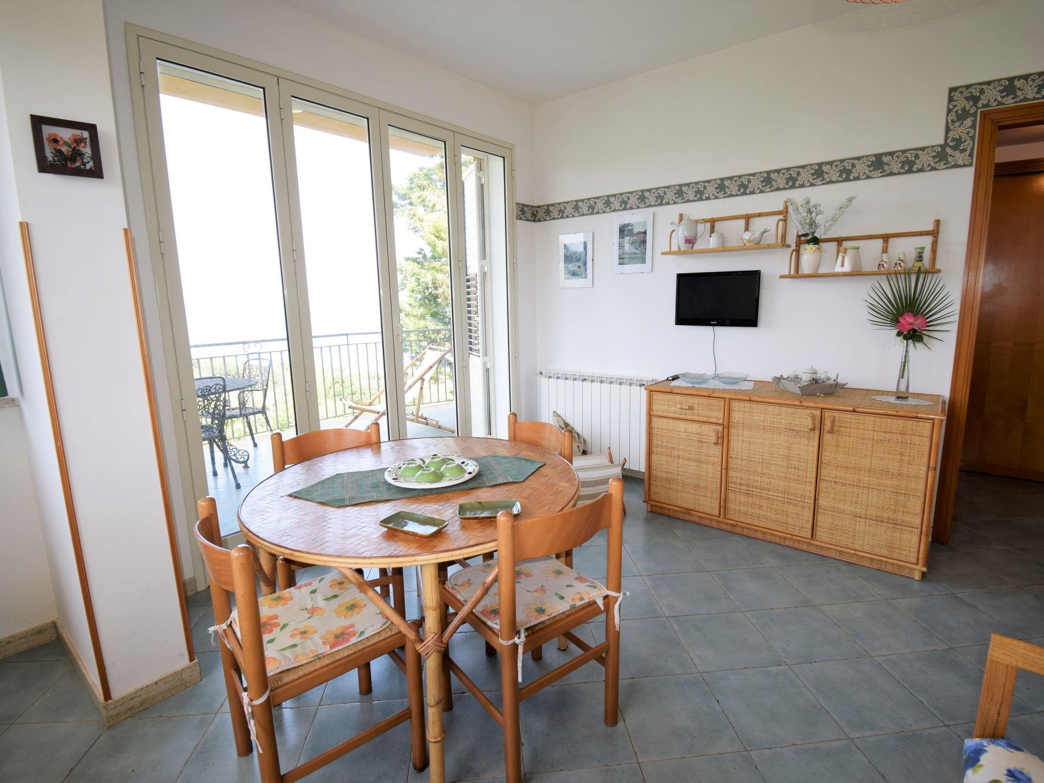 Foto 6 - Apartment mit 2 Schlafzimmern in Santa Flavia mit garten und terrasse