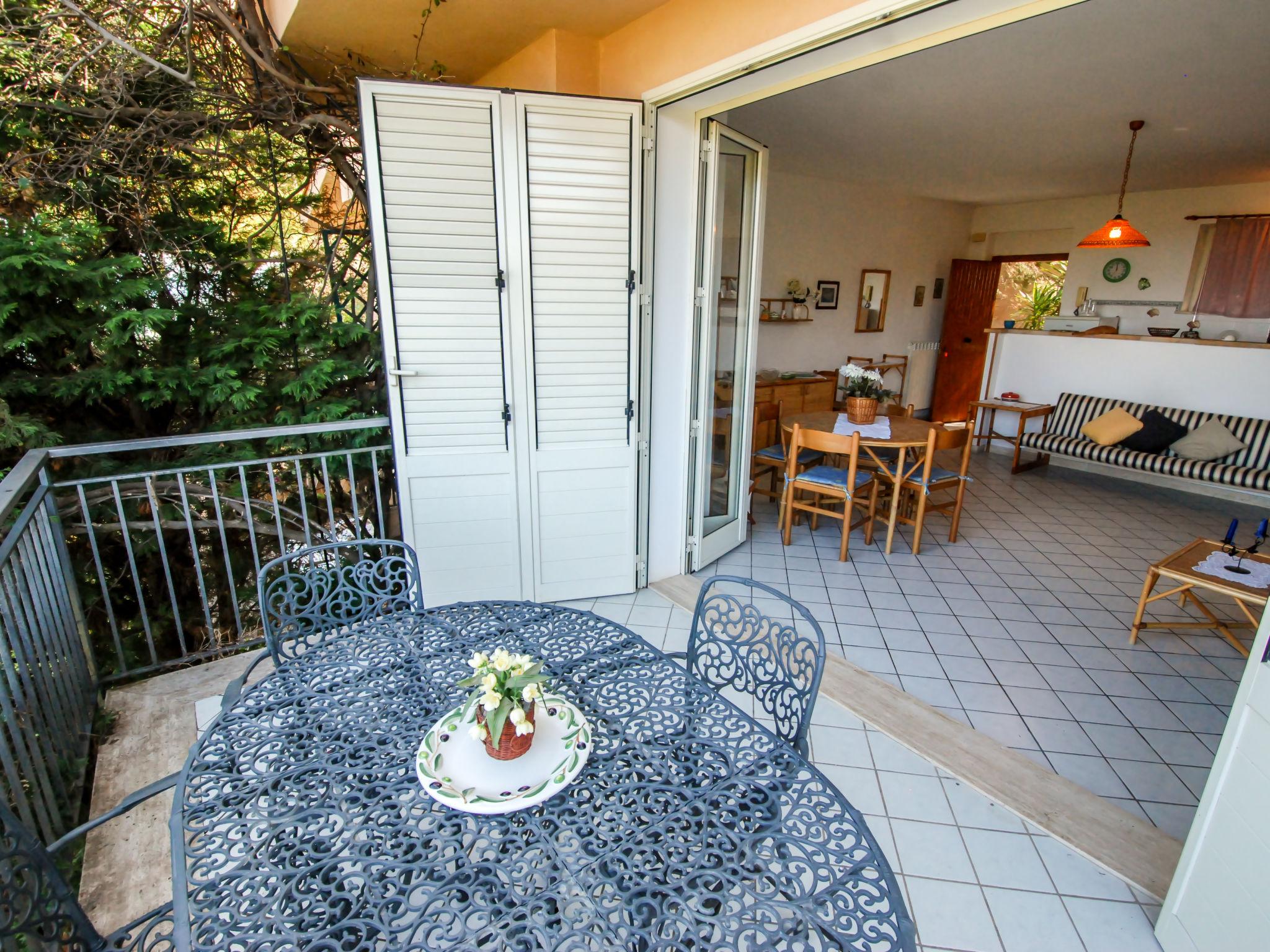 Photo 9 - 2 bedroom Apartment in Santa Flavia with garden and terrace