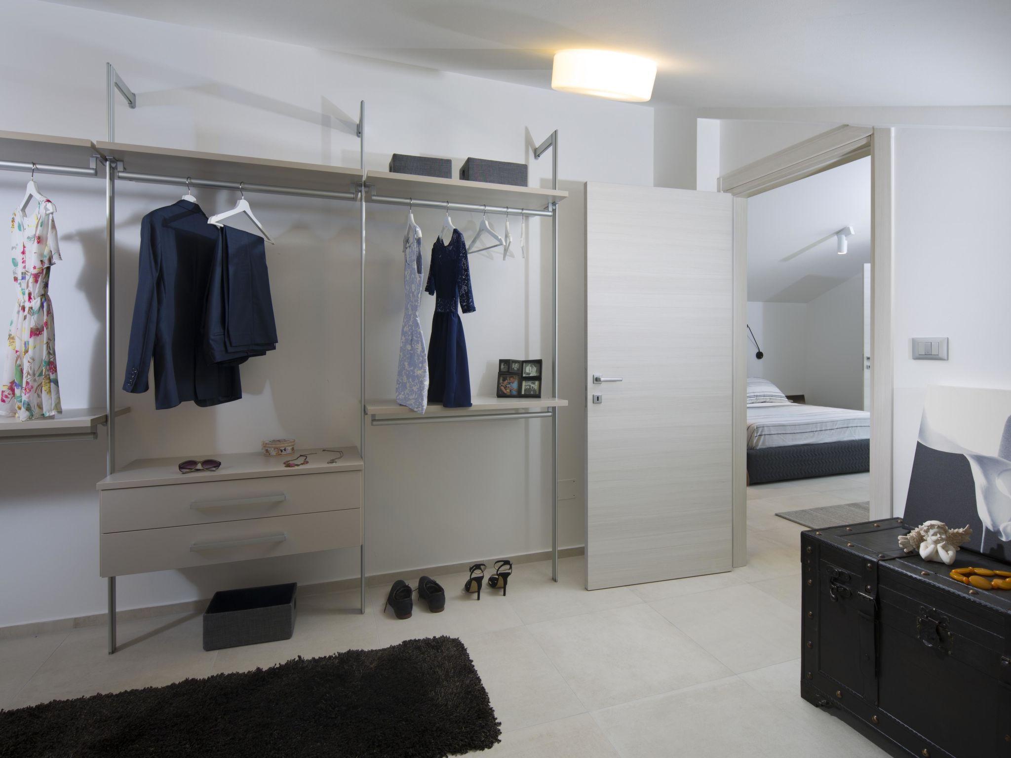 Foto 12 - Appartamento con 3 camere da letto a Fažana con terrazza e vista mare