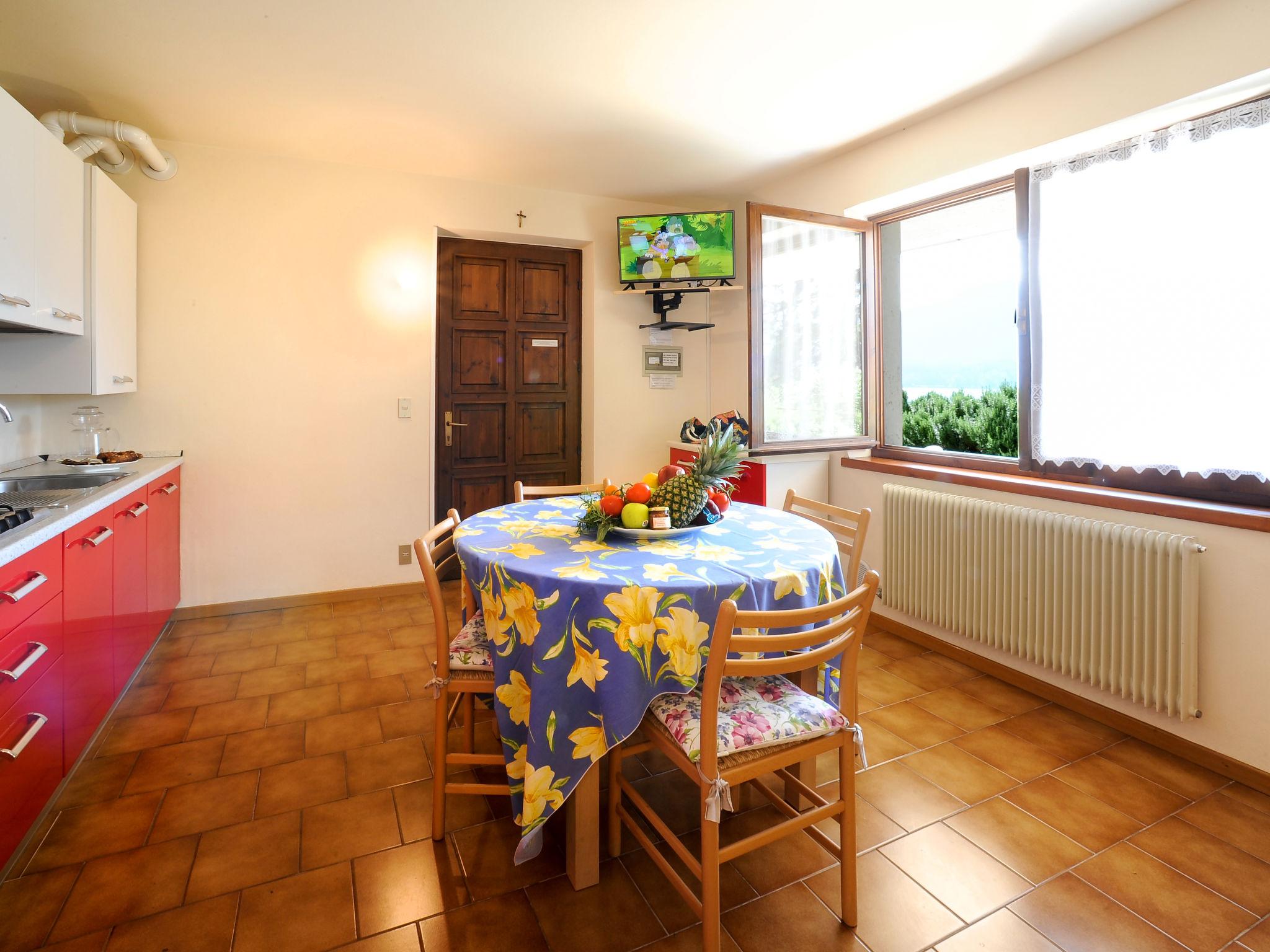 Foto 8 - Apartamento de 1 quarto em Malcesine com jardim e terraço