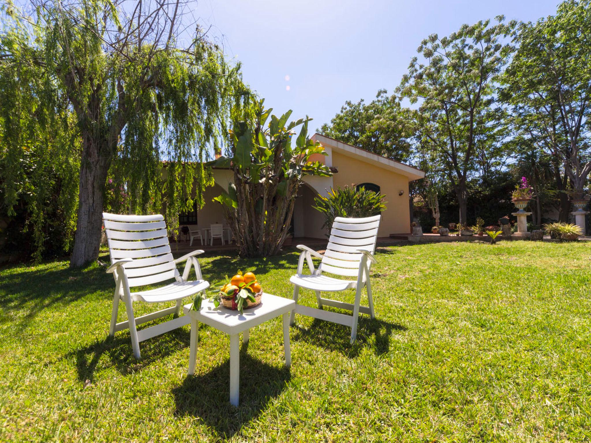 Foto 4 - Casa con 4 camere da letto a Siracusa con giardino e vista mare