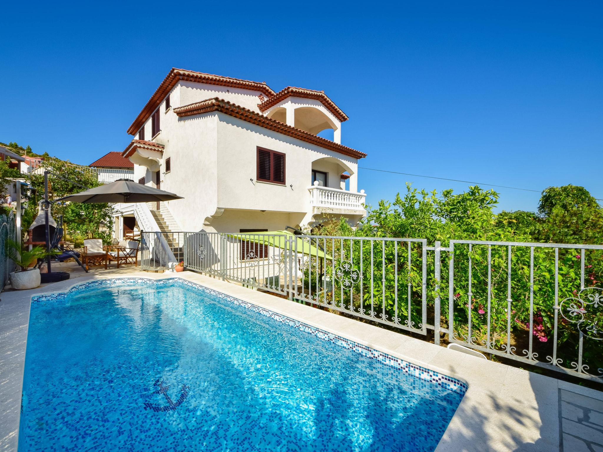 Photo 1 - Appartement de 2 chambres à Marina avec piscine privée et terrasse