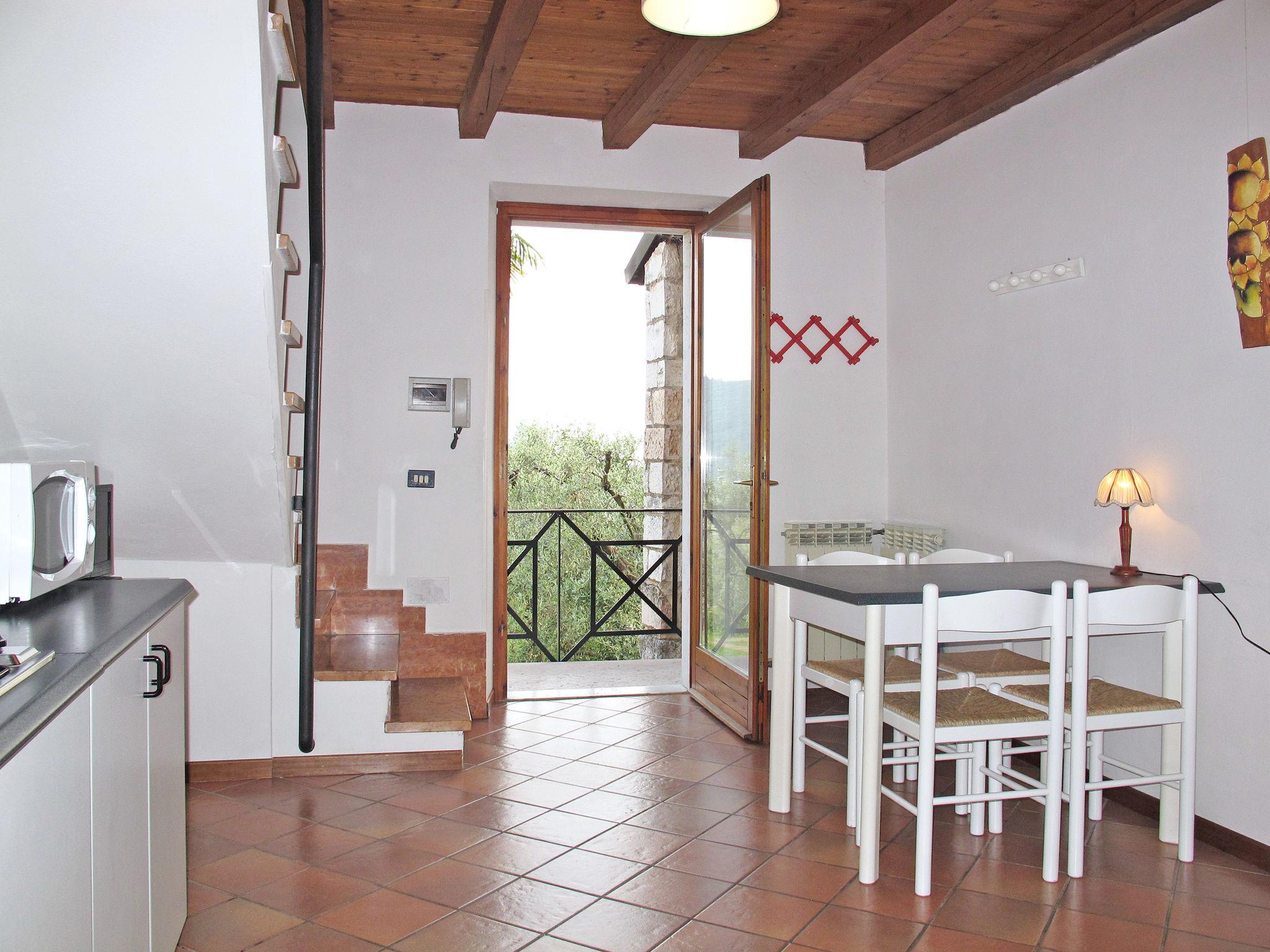 Photo 4 - Appartement de 1 chambre à Garda avec piscine et vues sur la montagne