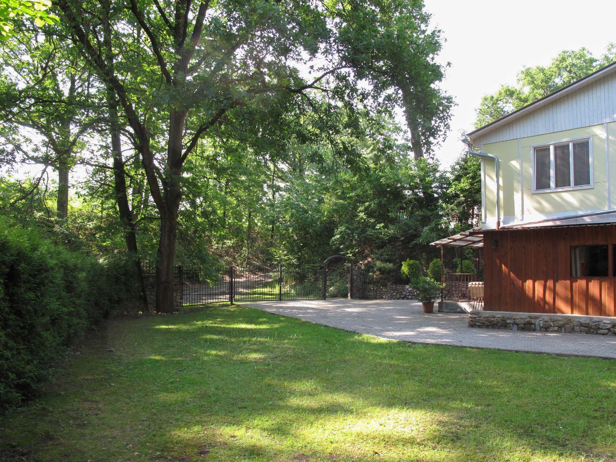 Photo 17 - 3 bedroom House in Žabovřesky with private pool and garden