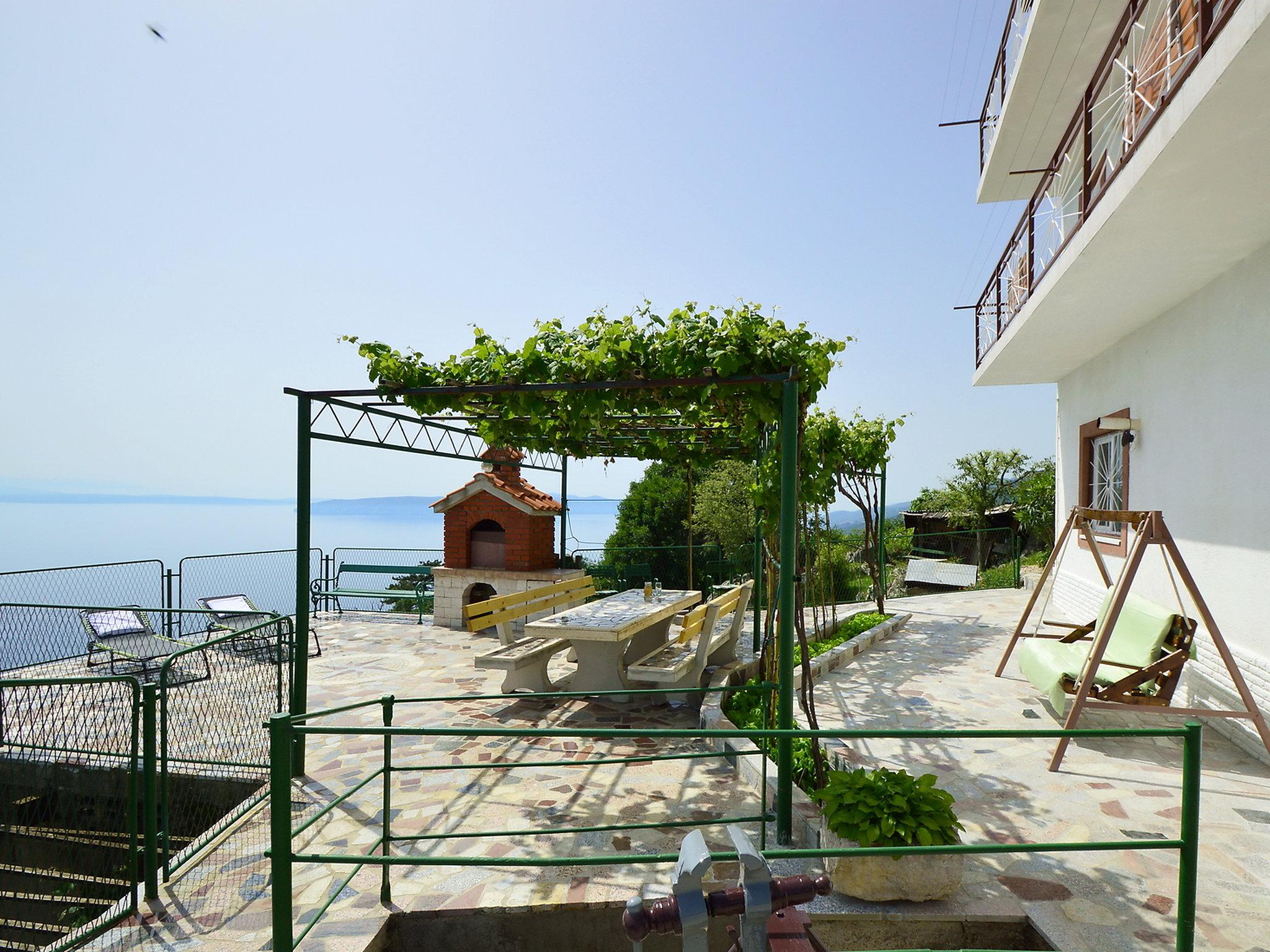 Photo 22 - 3 bedroom Apartment in Lovran with garden and sea view