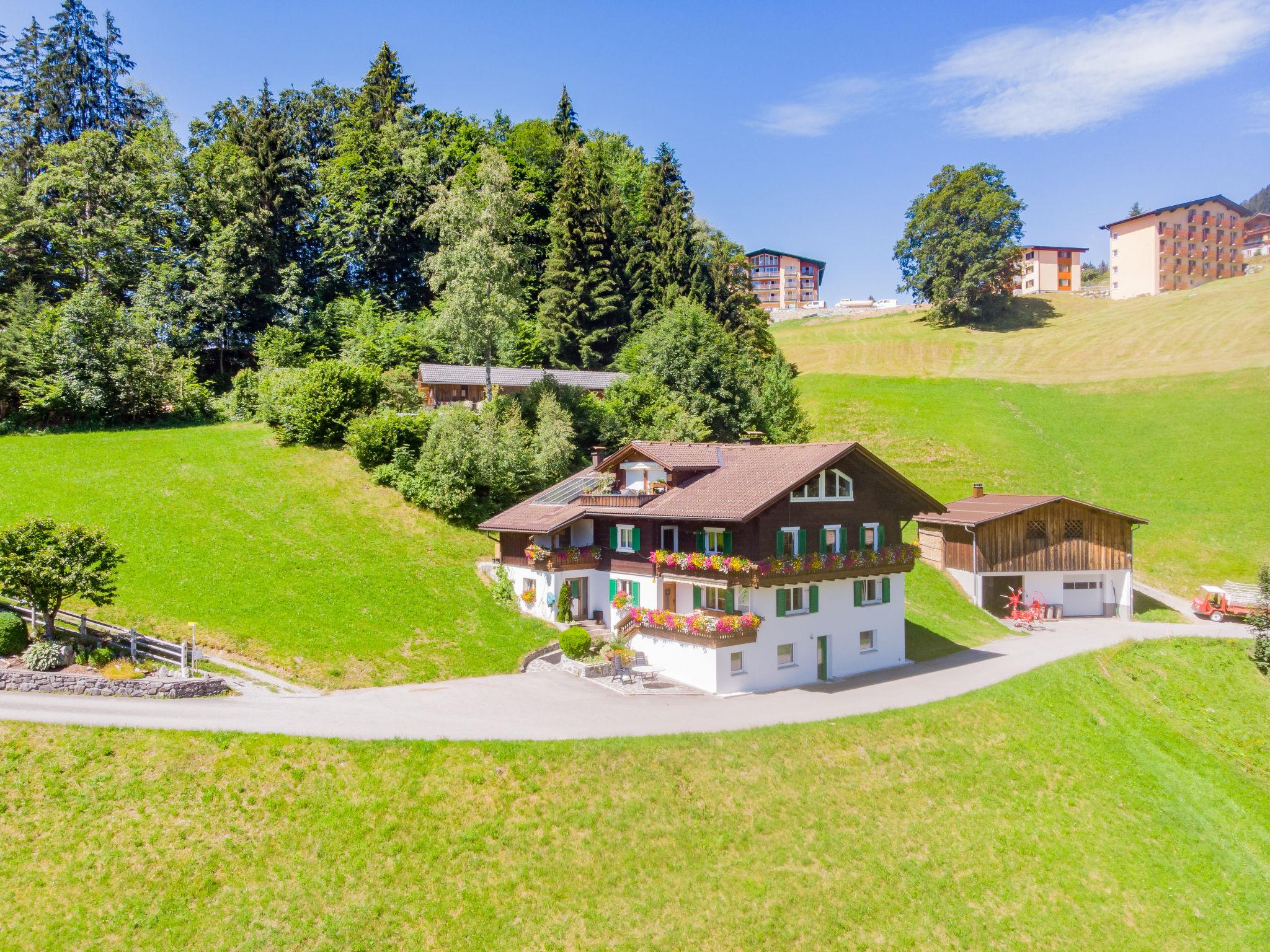 Photo 8 - Appartement de 2 chambres à Bartholomäberg avec jardin et vues sur la montagne