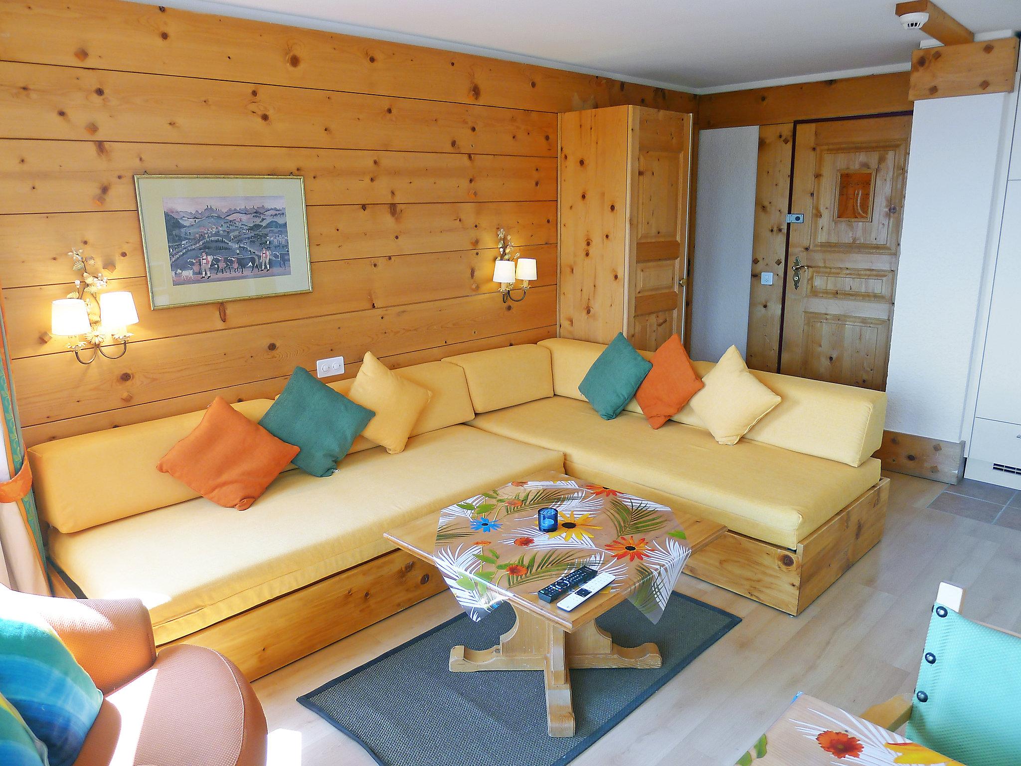 Foto 1 - Appartamento con 2 camere da letto a Ollon con piscina e vista sulle montagne