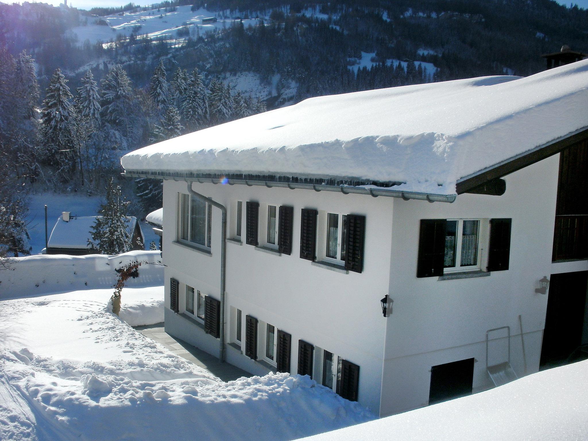 Foto 17 - Apartamento de 2 quartos em Albula/Alvra com jardim e vista para a montanha