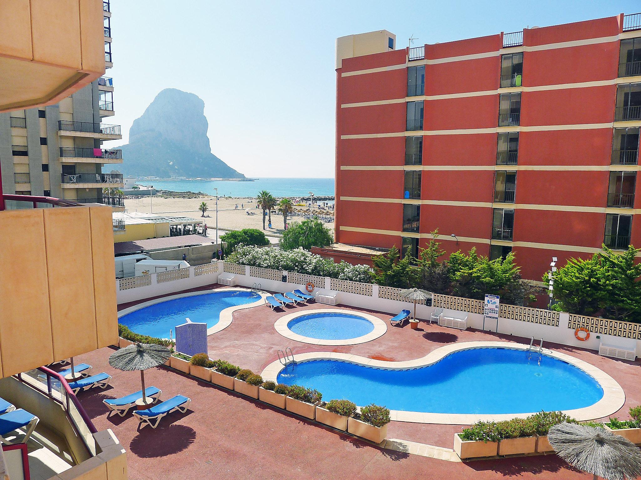 Foto 12 - Apartamento de 1 quarto em Calp com piscina e vistas do mar