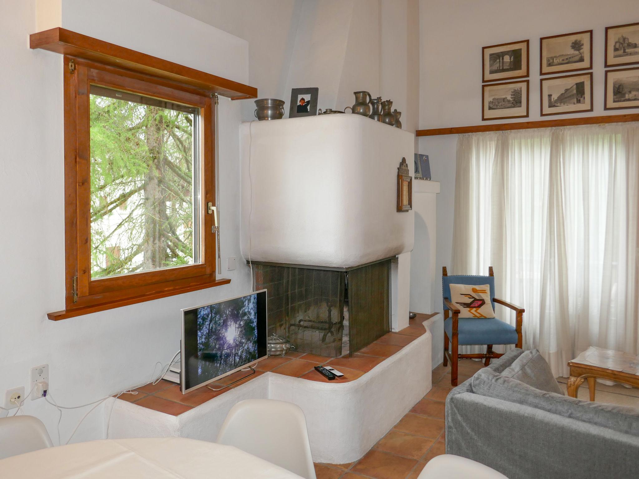 Foto 9 - Apartamento de 2 habitaciones en Sils im Engadin/Segl con jardín