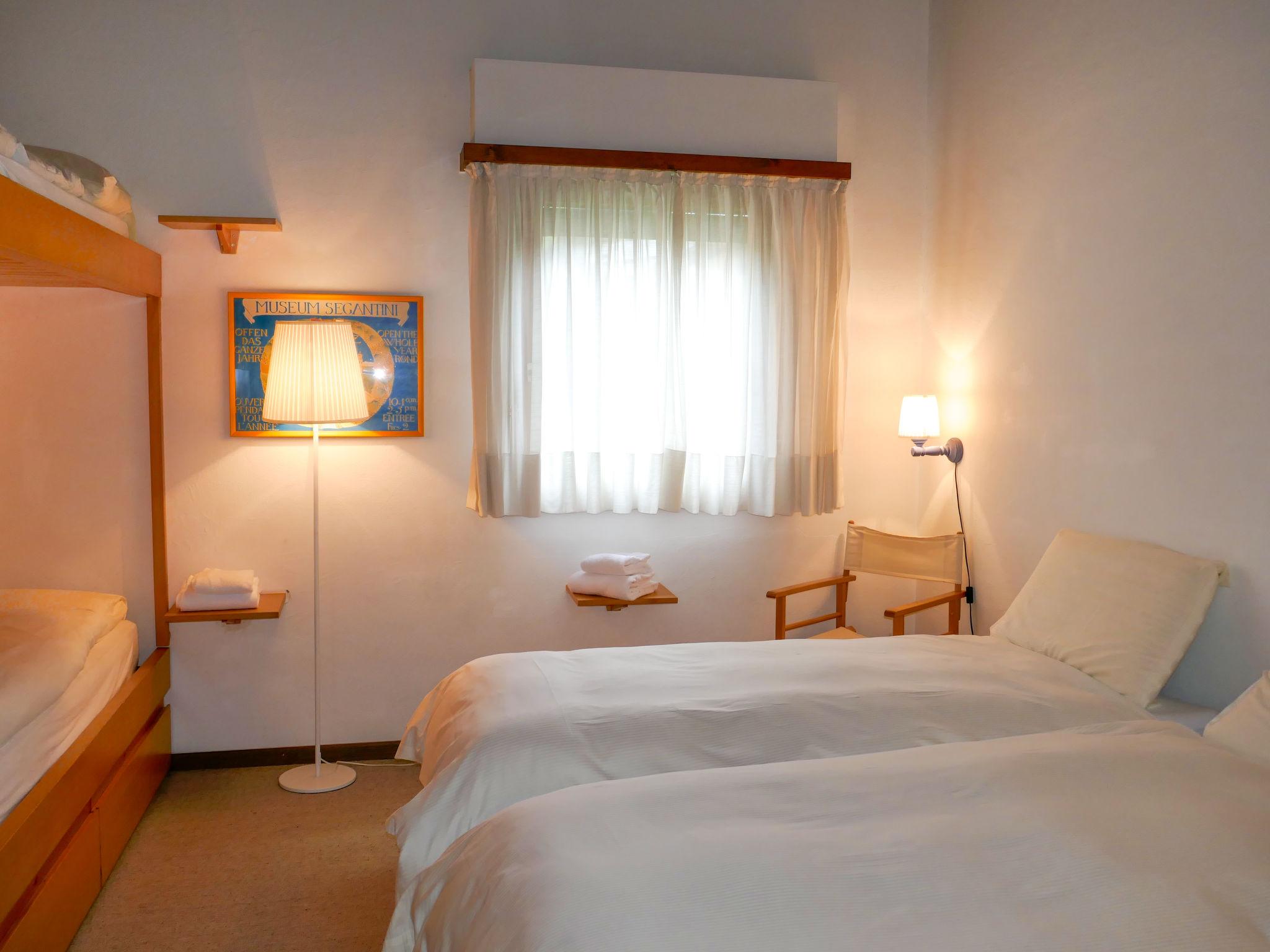 Foto 6 - Apartamento de 2 quartos em Sils im Engadin/Segl com jardim