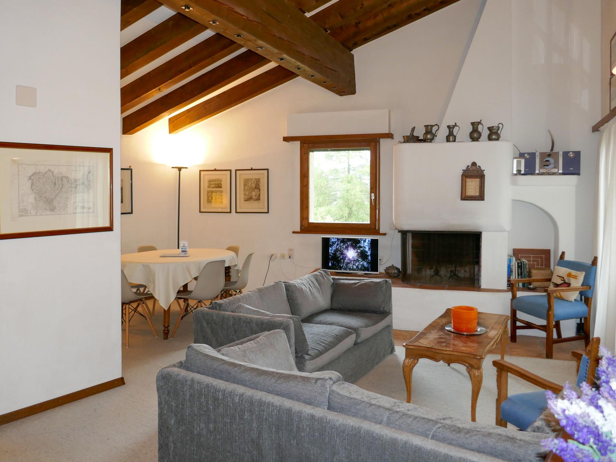 Foto 1 - Apartamento de 2 quartos em Sils im Engadin/Segl com jardim