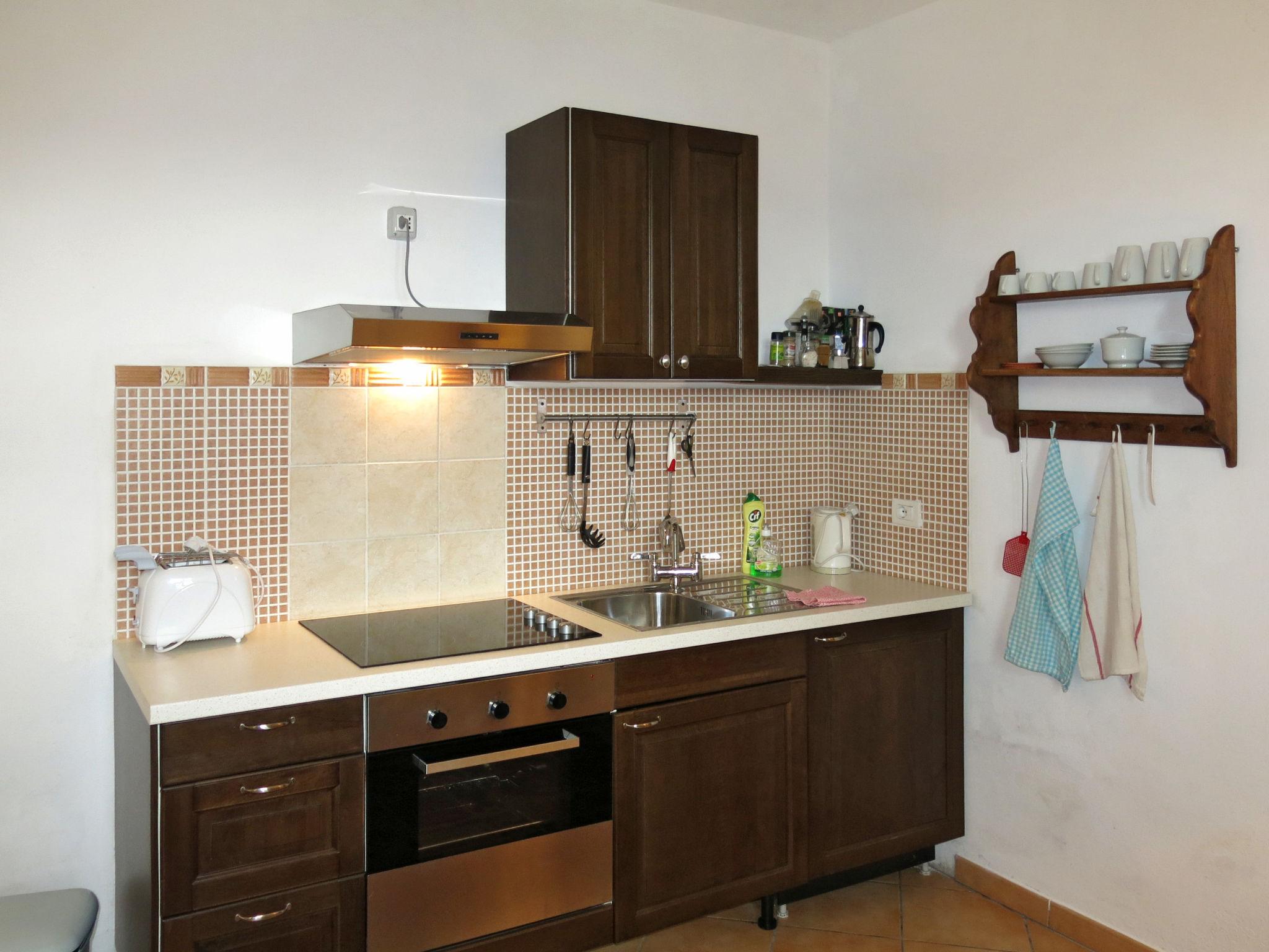 Photo 8 - 2 bedroom Apartment in Bonvicino with swimming pool and garden