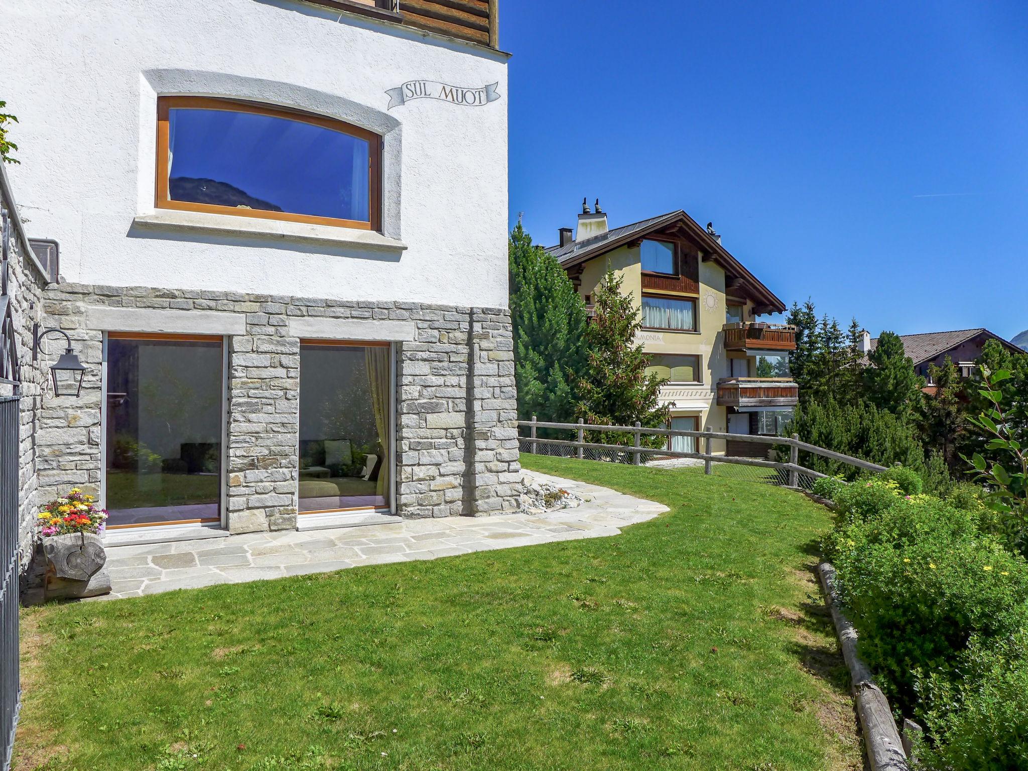 Photo 5 - Appartement de 3 chambres à Sankt Moritz avec jardin et terrasse