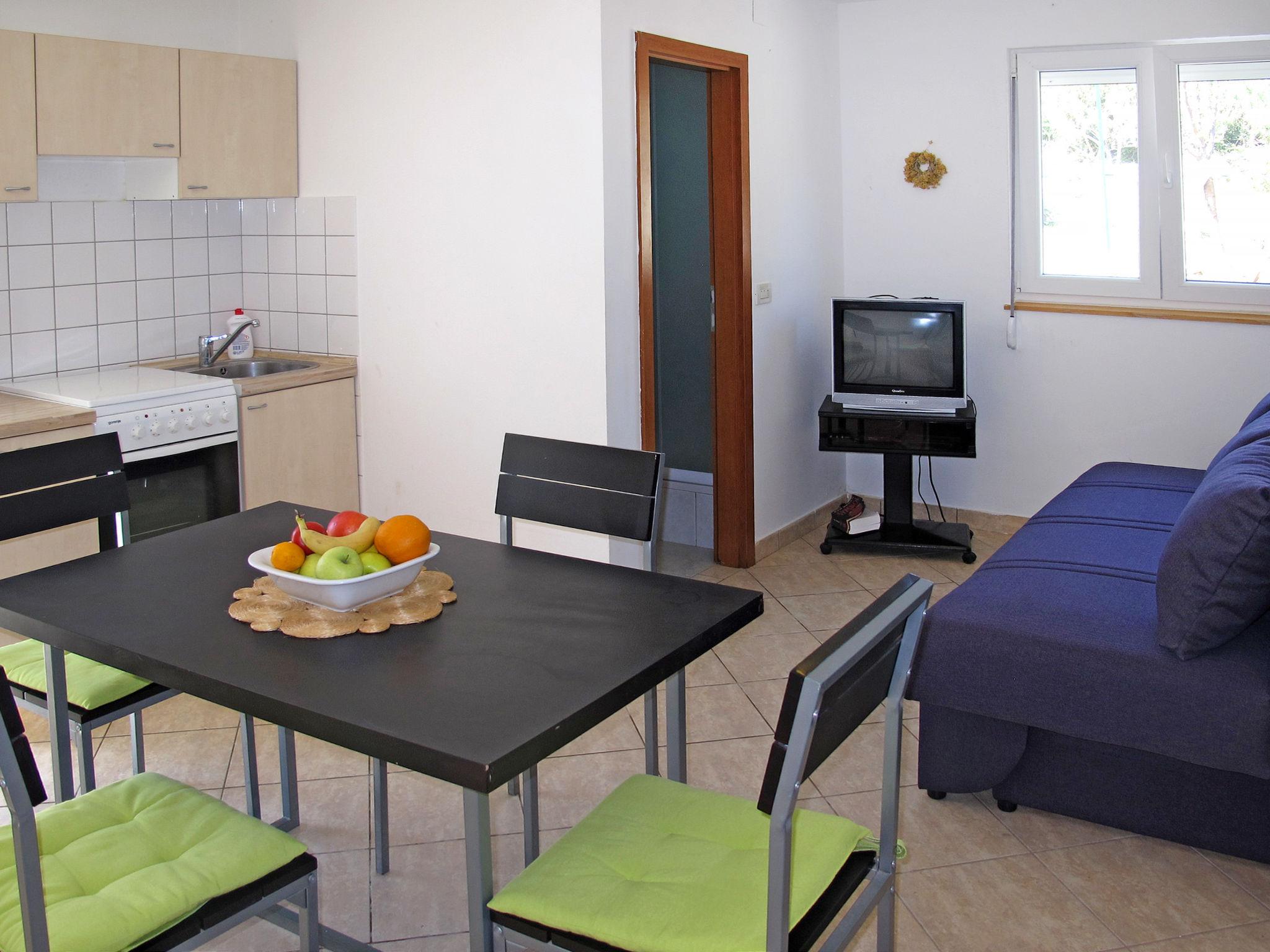 Foto 8 - Appartamento con 1 camera da letto a Novigrad con terrazza e vista mare