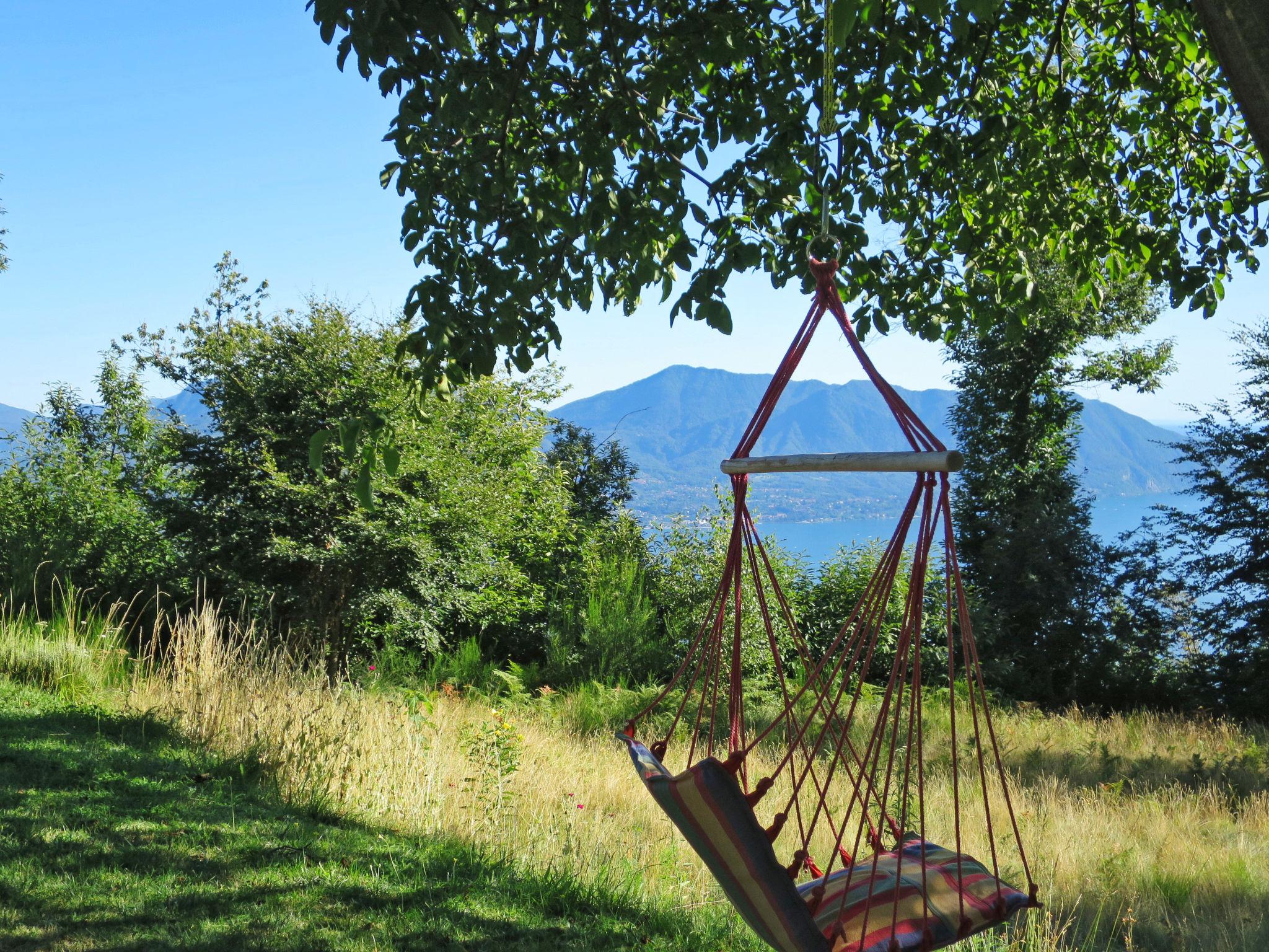 Foto 16 - Casa de 1 quarto em Trarego Viggiona com jardim e vista para a montanha