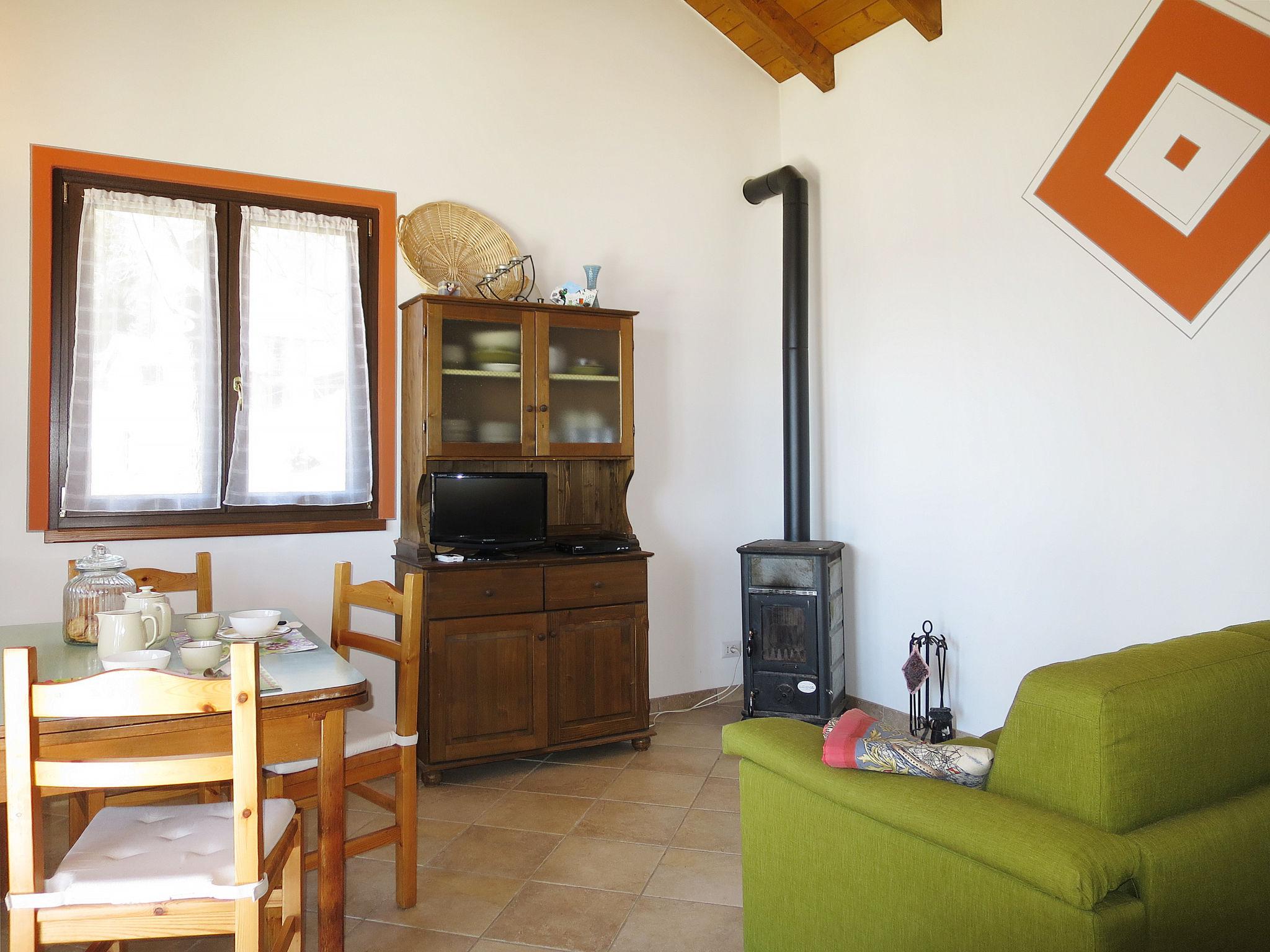Photo 5 - 1 bedroom House in Trarego Viggiona with garden and mountain view