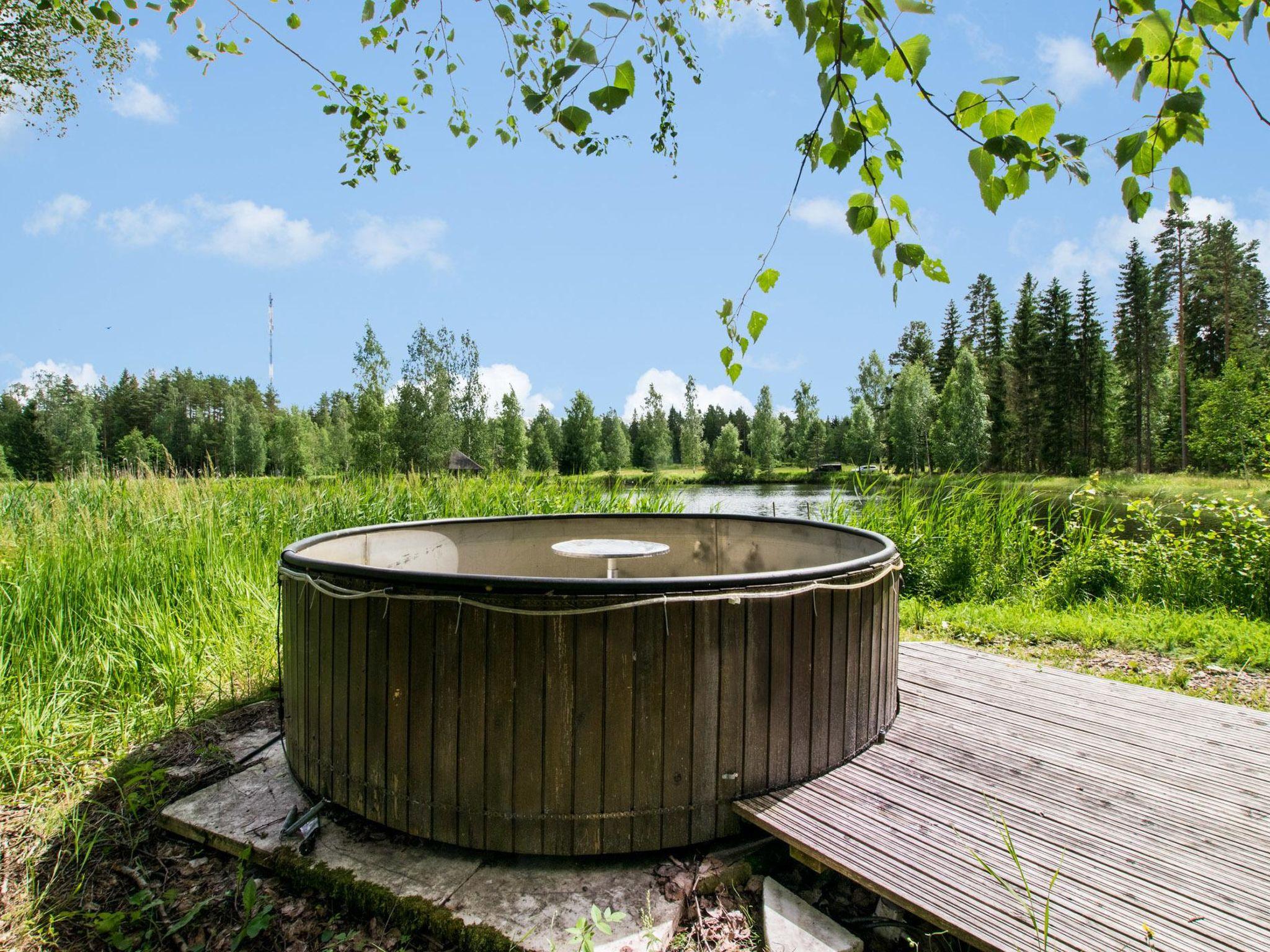 Photo 14 - Maison de 1 chambre à Pöytyä avec sauna