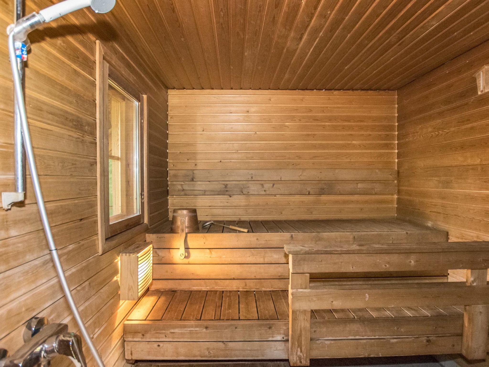 Foto 10 - Casa de 1 habitación en Pöytyä con sauna