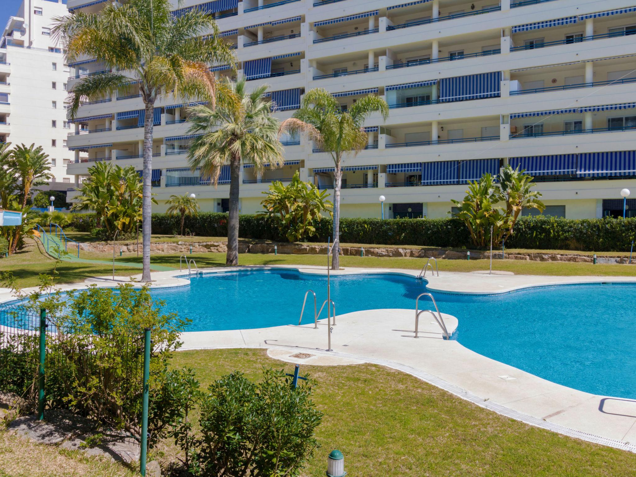 Foto 25 - Apartamento de 2 quartos em Marbella com piscina e vistas do mar