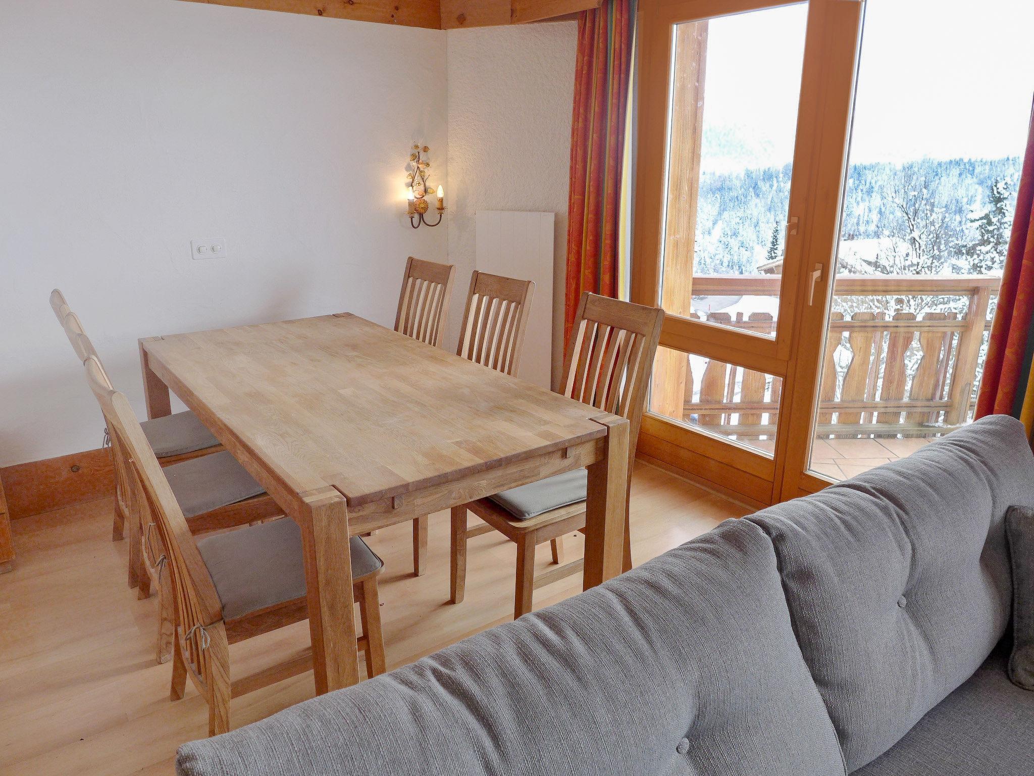 Photo 4 - 3 bedroom Apartment in Ollon with swimming pool and mountain view
