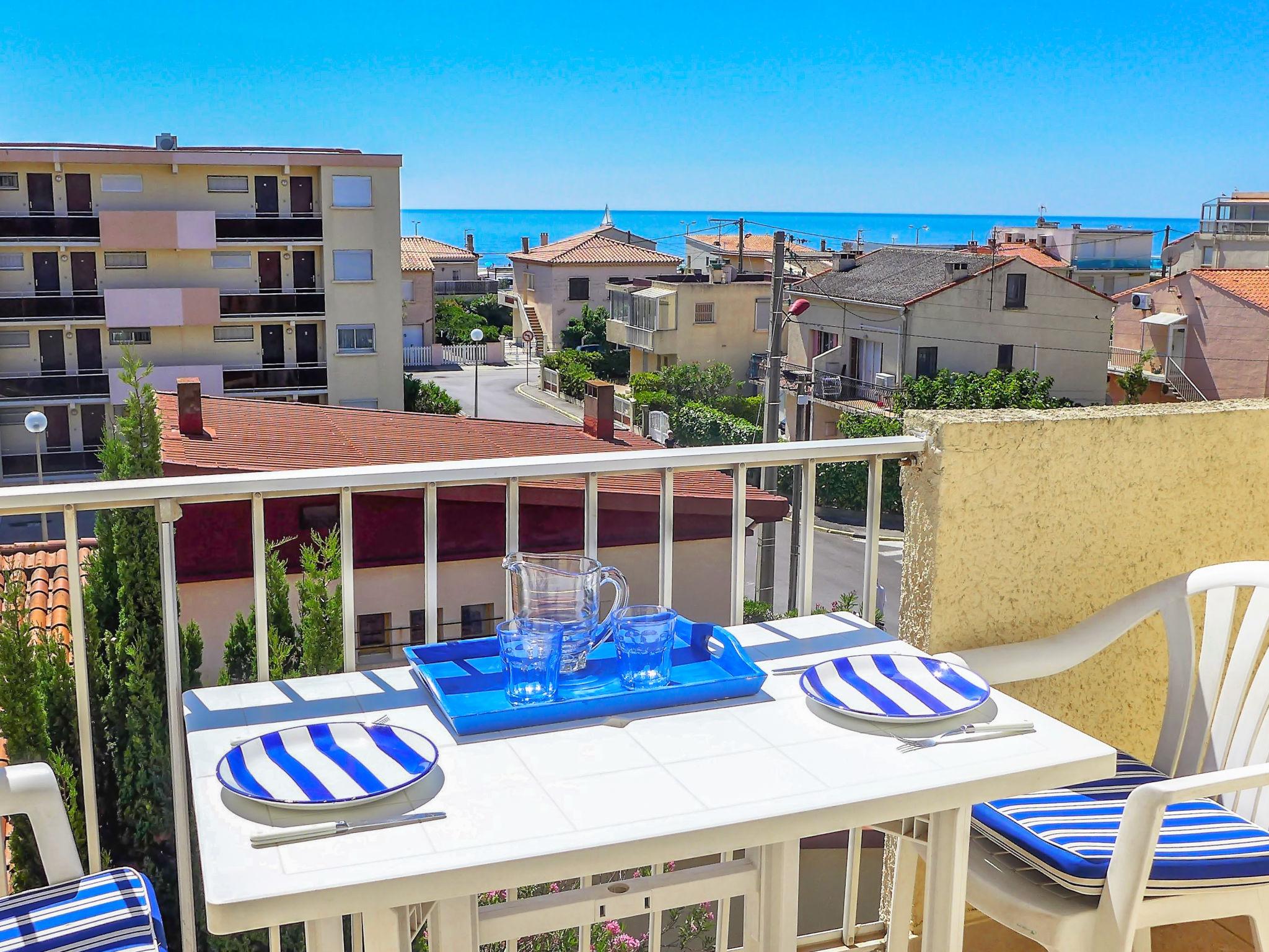 Photo 1 - Apartment in Narbonne with sea view