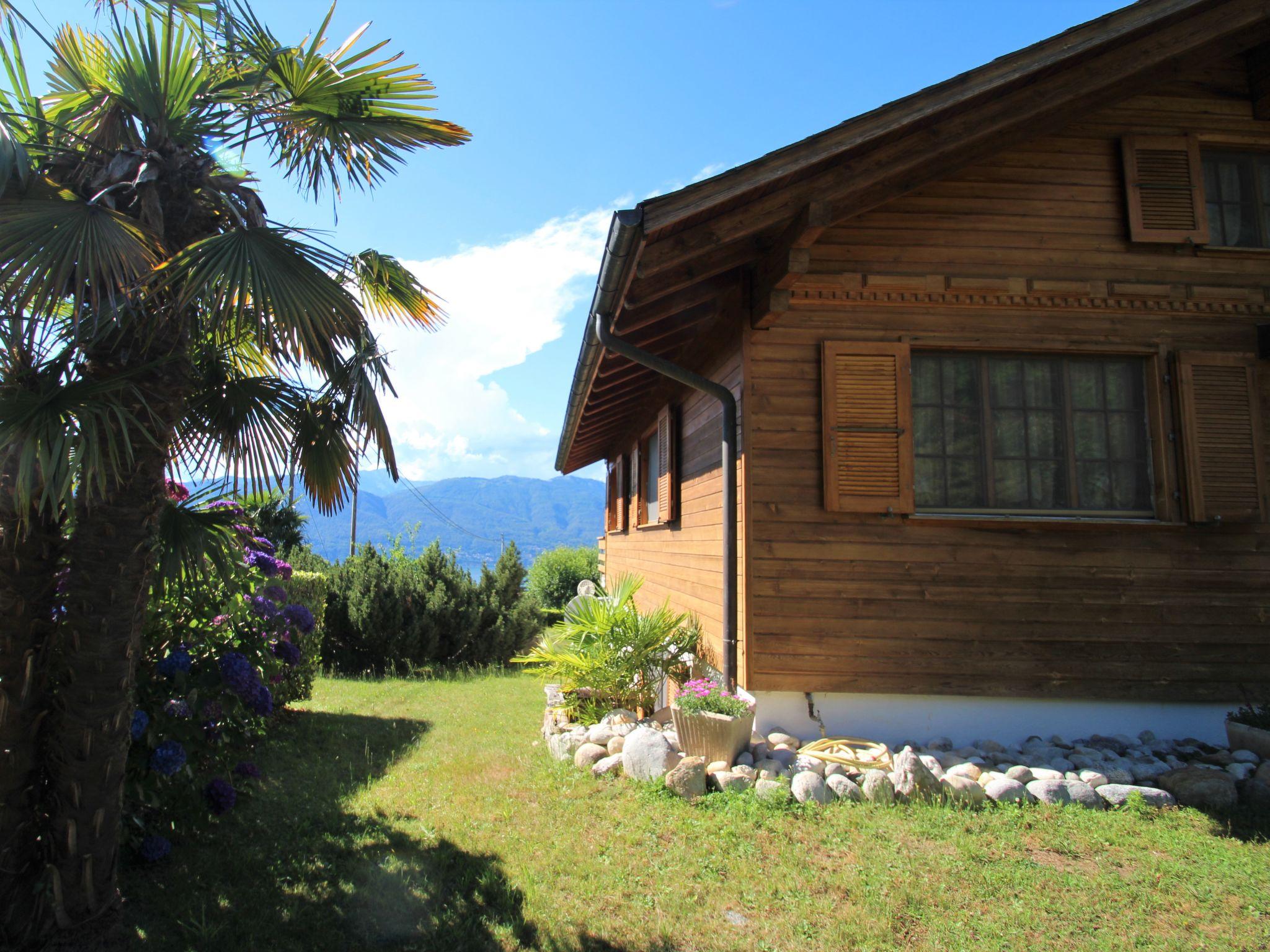 Foto 28 - Casa de 4 habitaciones en Castelveccana con terraza y vistas a la montaña