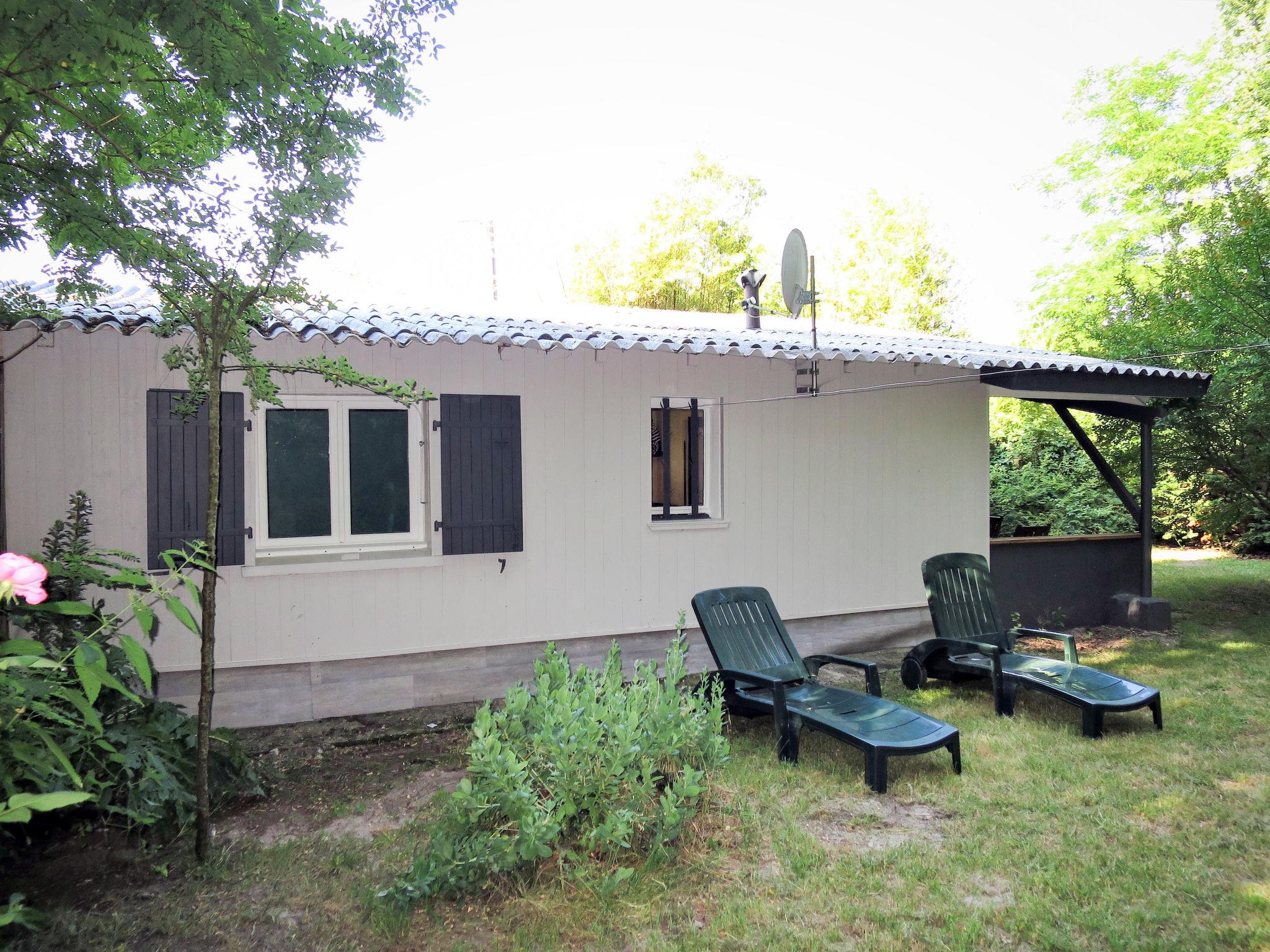 Foto 11 - Casa de 1 habitación en Queyrac con jardín y terraza