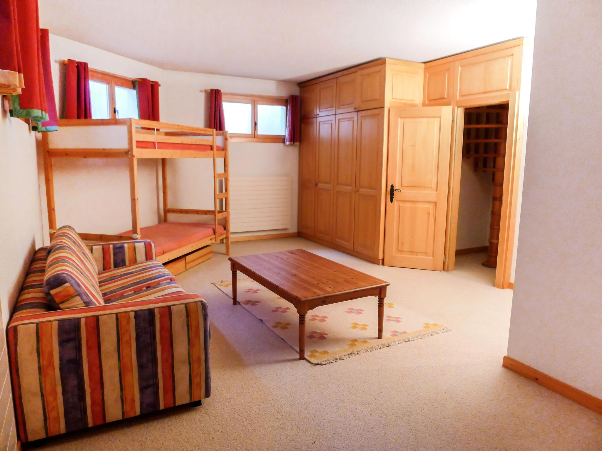 Photo 13 - Appartement de 4 chambres à Ollon avec sauna et vues sur la montagne