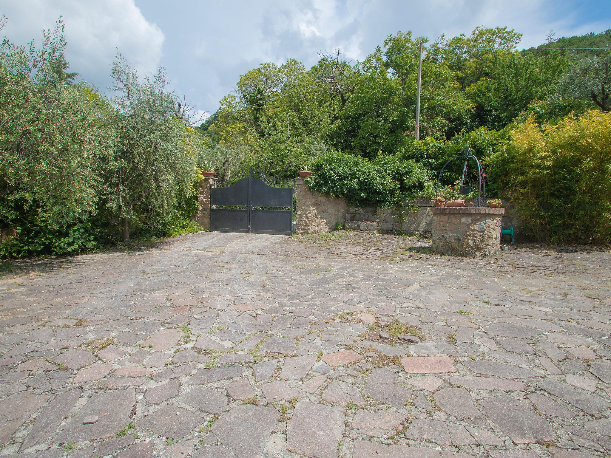 Foto 20 - Casa con 3 camere da letto a Volterra con piscina privata e giardino