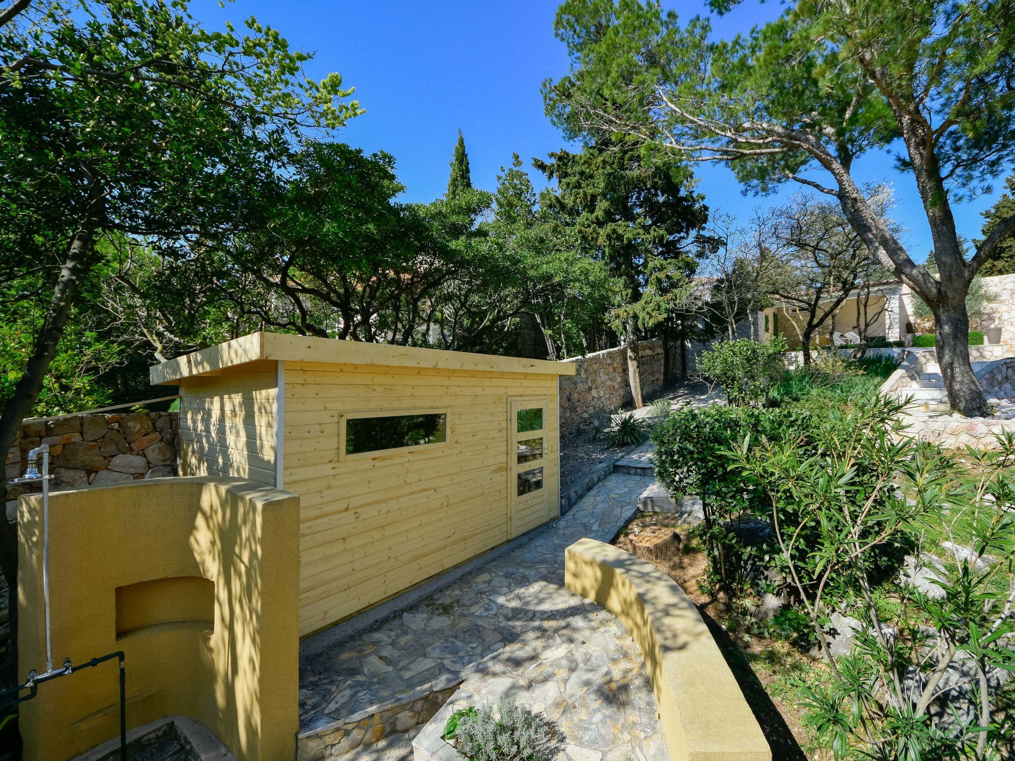 Photo 9 - Maison de 3 chambres à Novi Vinodolski avec piscine privée et vues à la mer