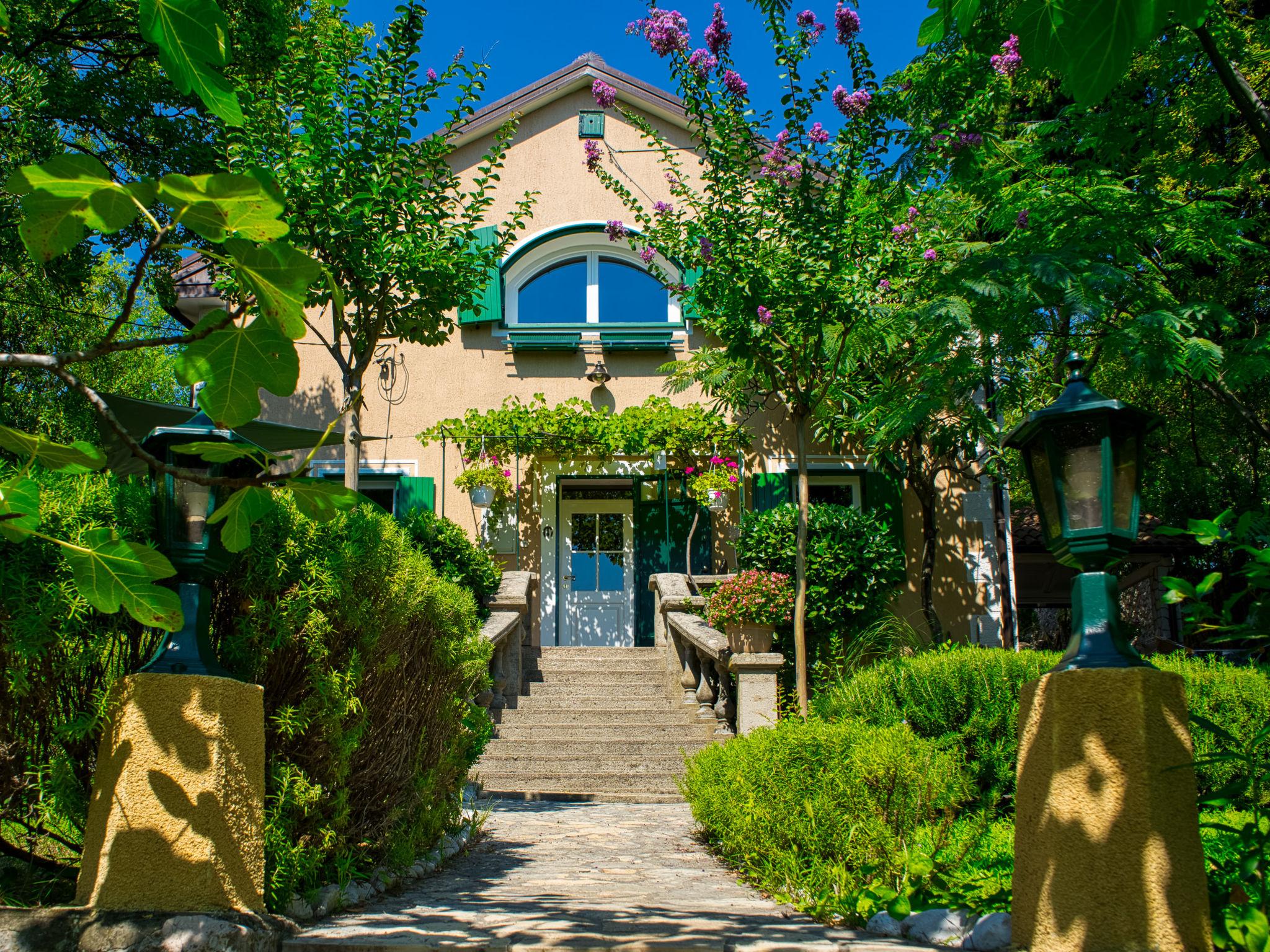 Photo 8 - Maison de 3 chambres à Novi Vinodolski avec piscine privée et vues à la mer