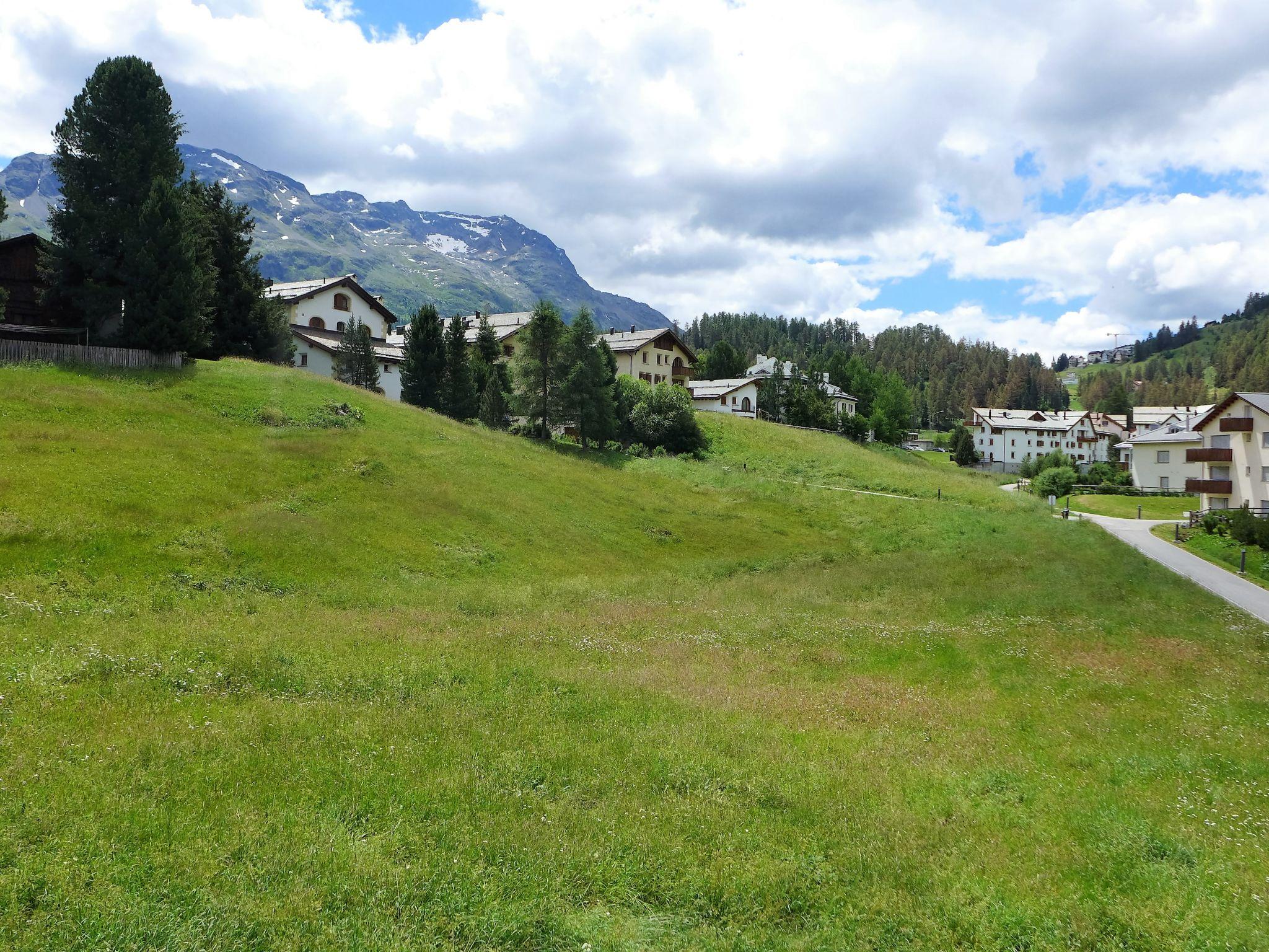 Photo 31 - Appartement de 3 chambres à Celerina/Schlarigna avec vues sur la montagne