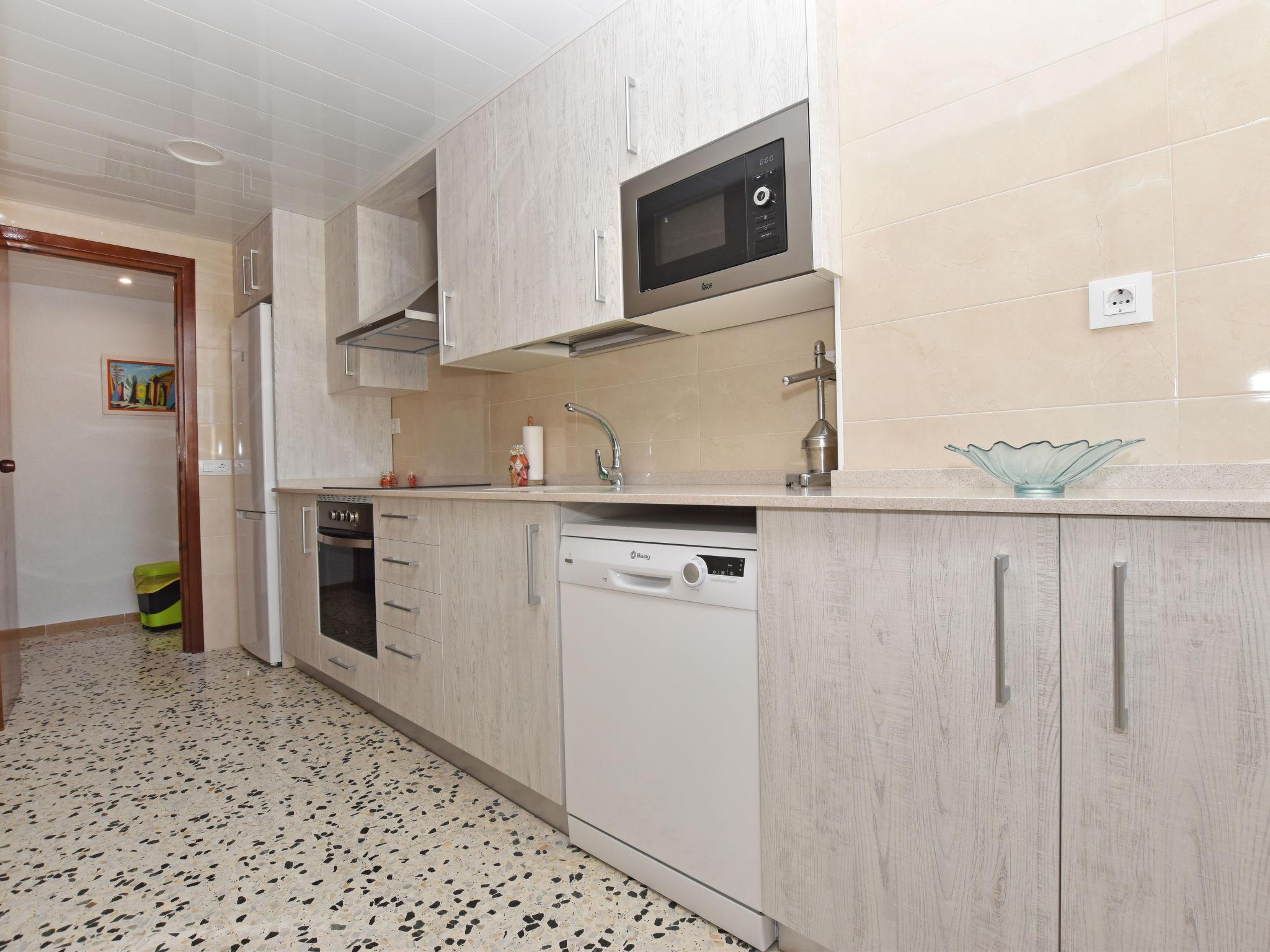 Foto 5 - Apartamento de 3 quartos em Torredembarra