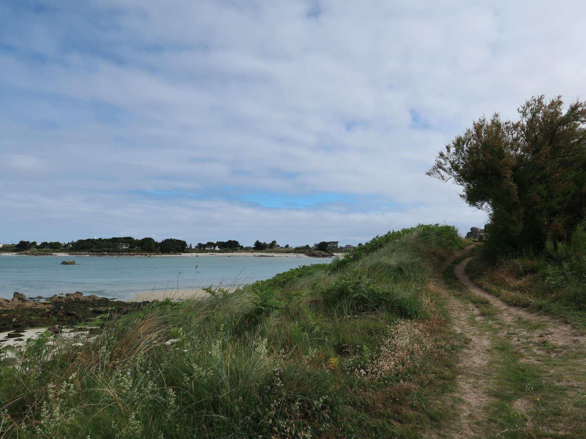 Photo 20 - Maison de 2 chambres à Guissény avec vues à la mer