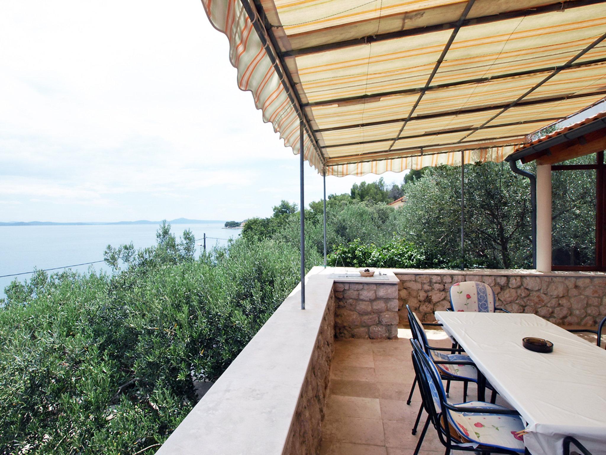 Photo 5 - 4 bedroom House in Zadar with terrace and sea view