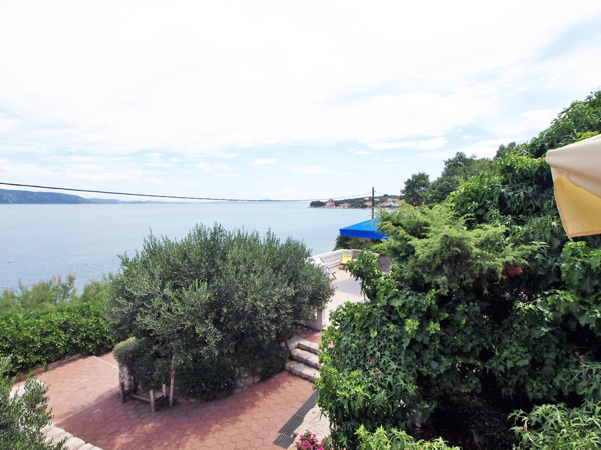 Photo 28 - Maison de 4 chambres à Zadar avec terrasse