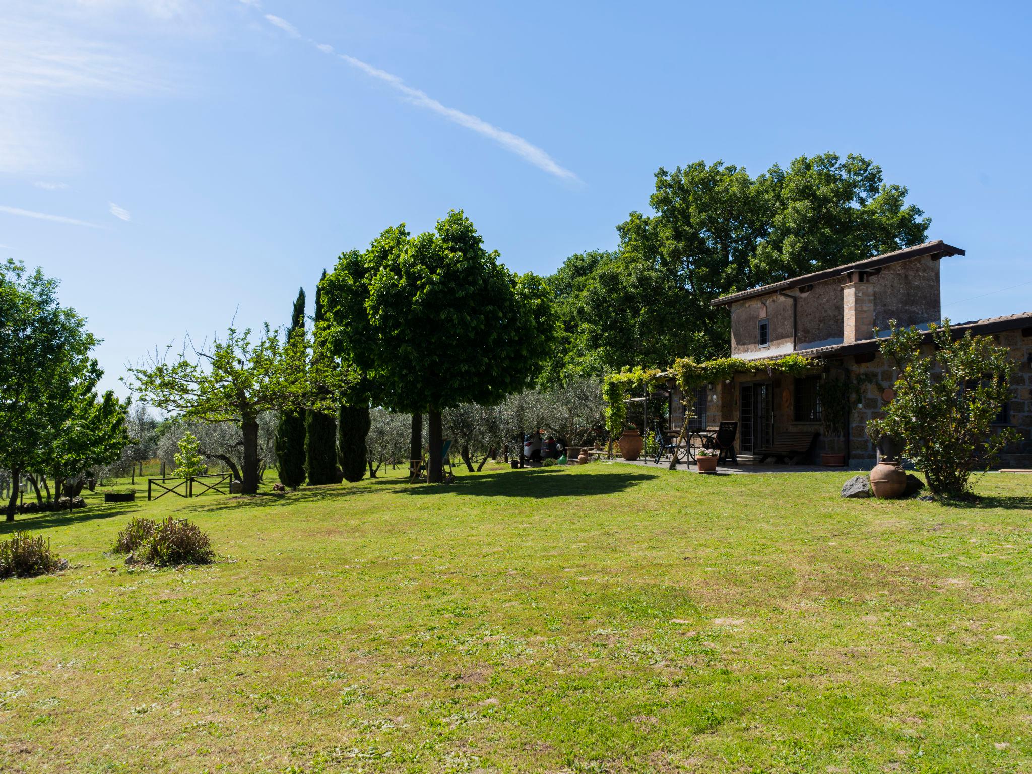 Photo 29 - Maison de 2 chambres à Vetralla avec piscine privée et jardin