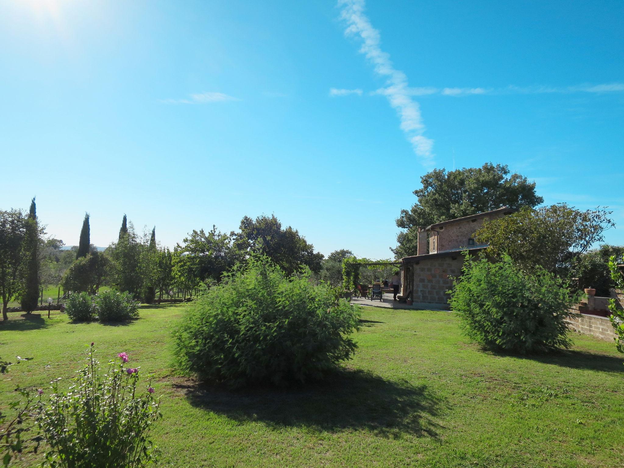 Photo 25 - Maison de 2 chambres à Vetralla avec piscine privée et jardin