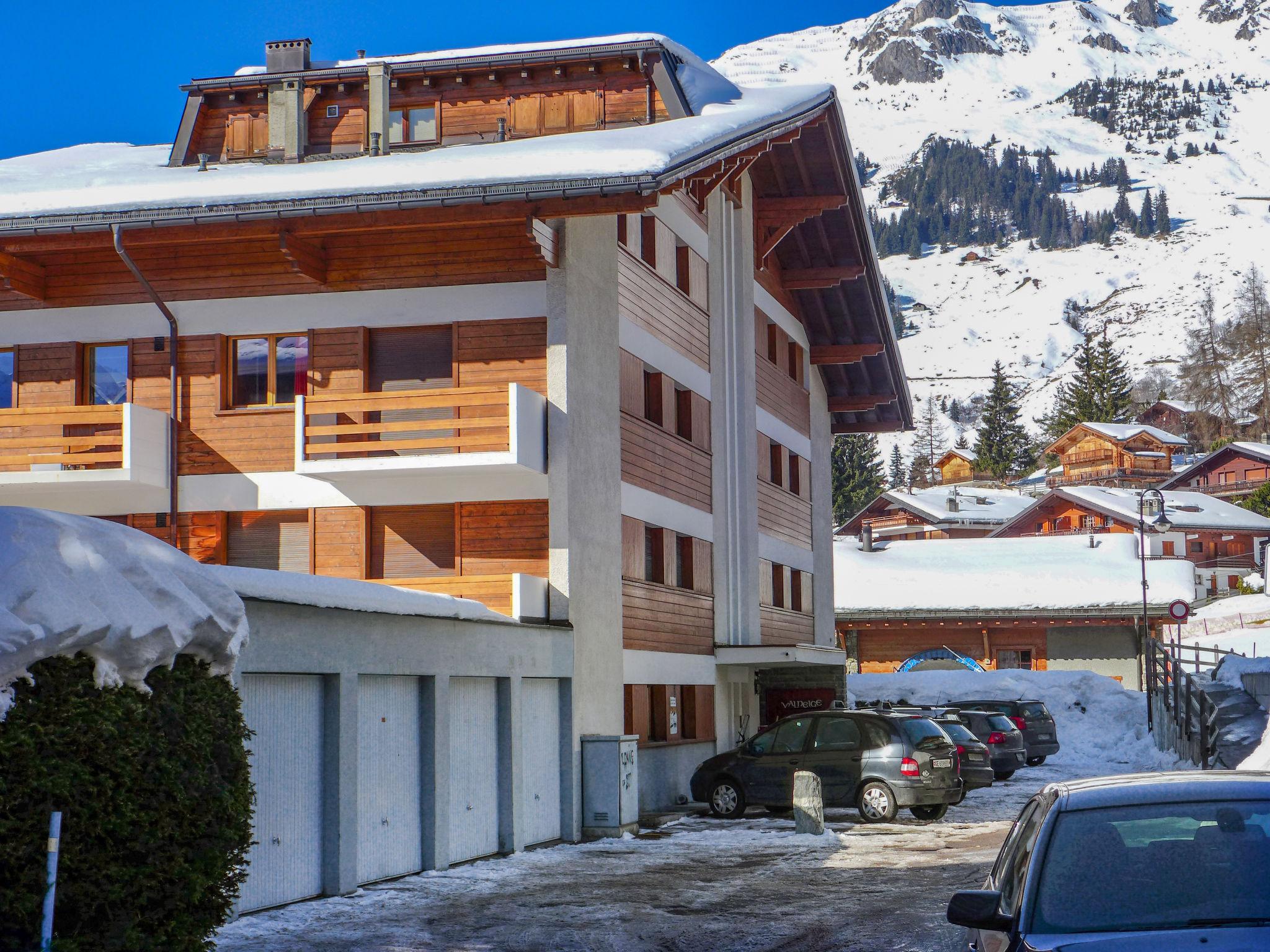 Foto 19 - Apartamento de 3 habitaciones en Val de Bagnes con jardín y vistas a la montaña
