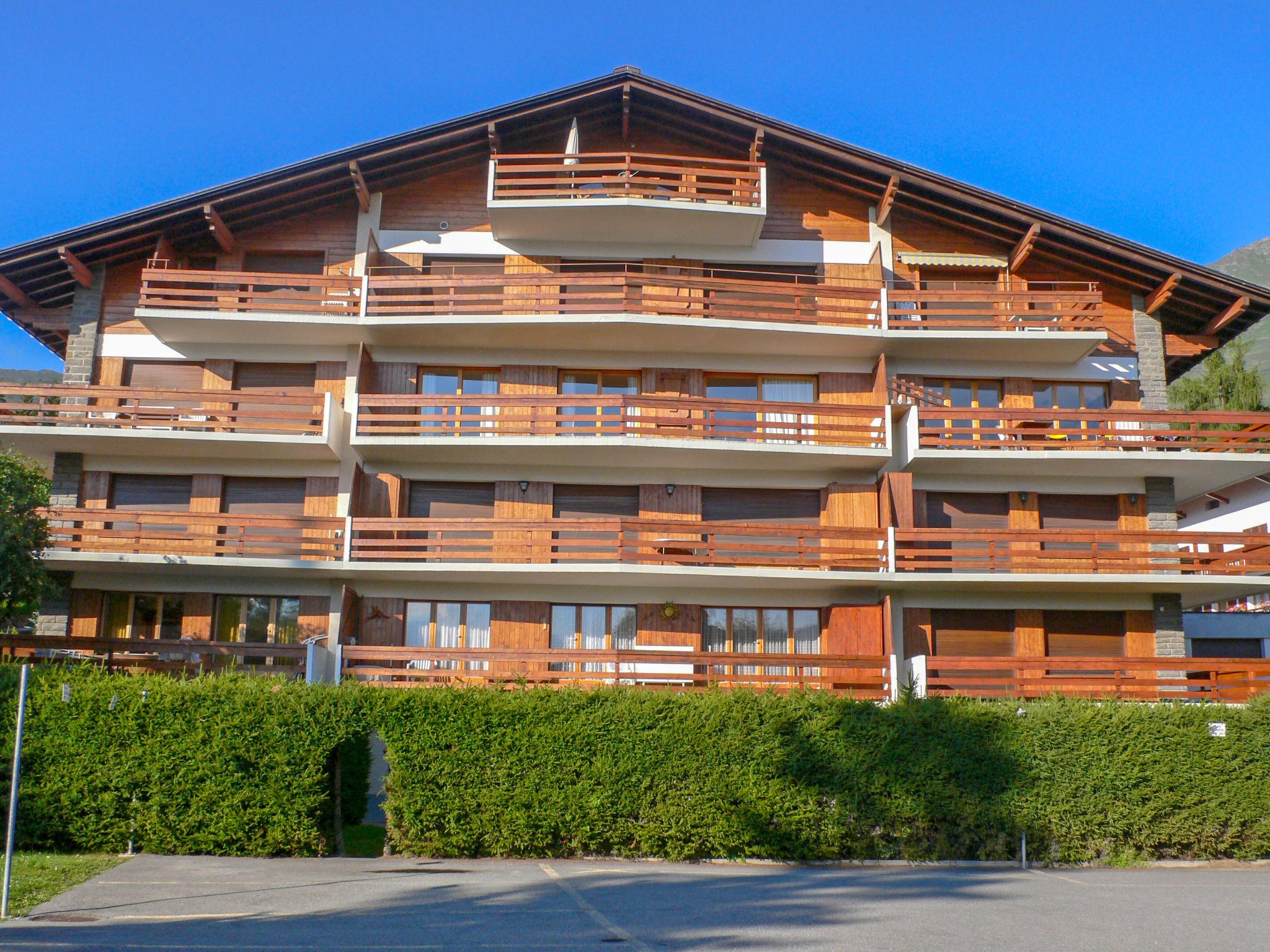 Photo 16 - 3 bedroom Apartment in Val de Bagnes with garden and mountain view