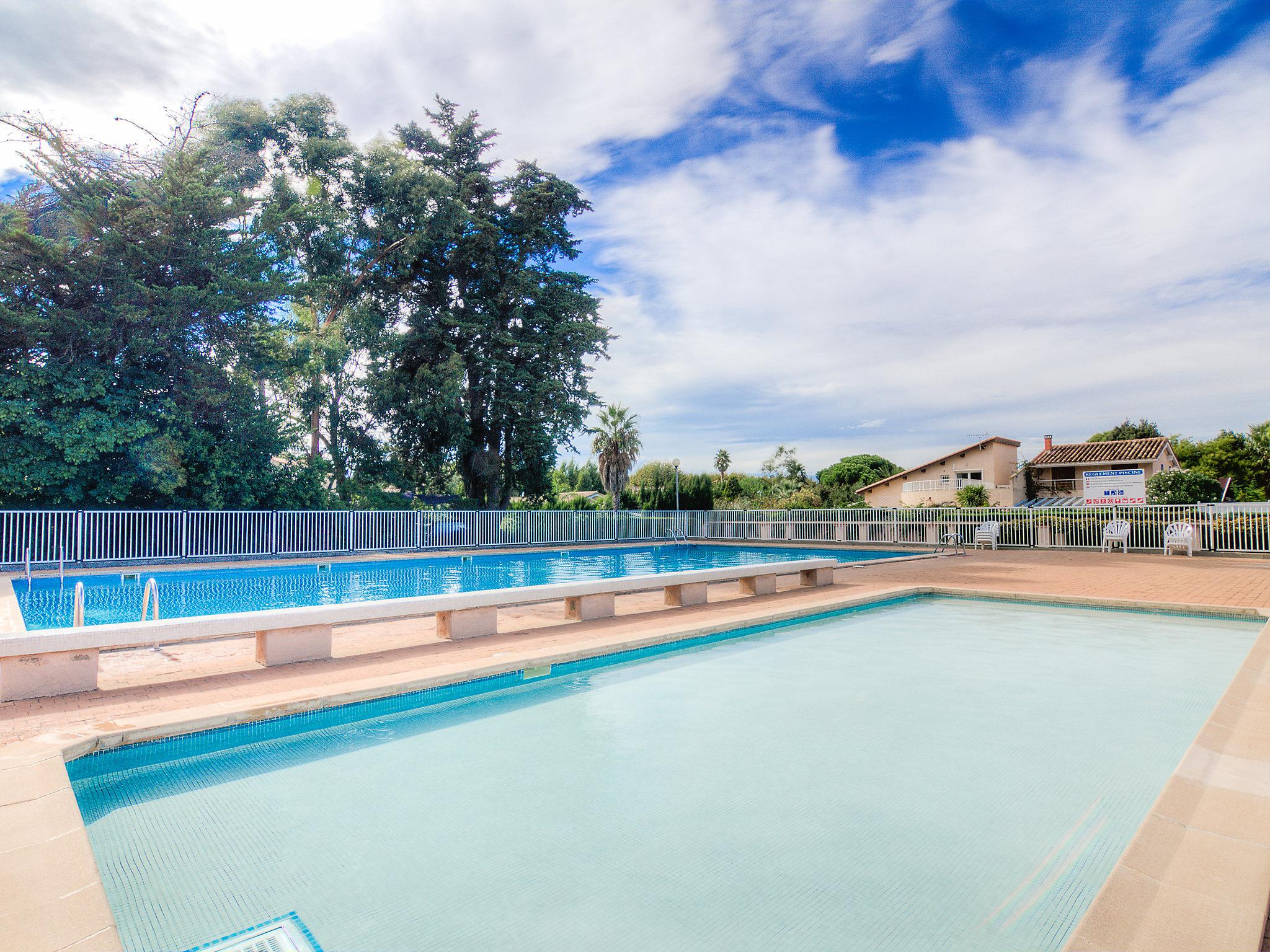 Photo 13 - Appartement de 1 chambre à Saint-Cyprien avec piscine et vues à la mer