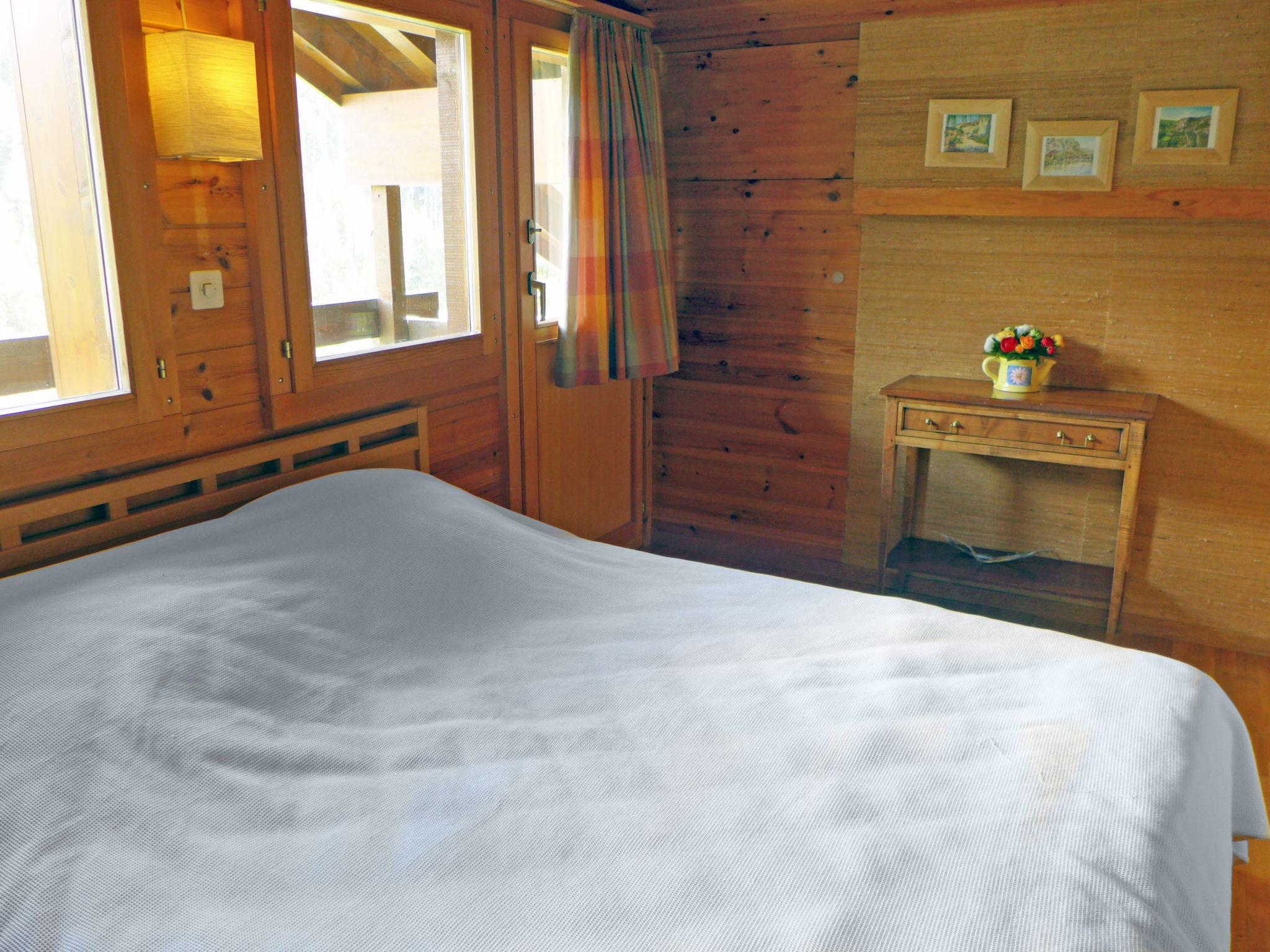 Foto 11 - Appartamento con 1 camera da letto a Anniviers con vista sulle montagne