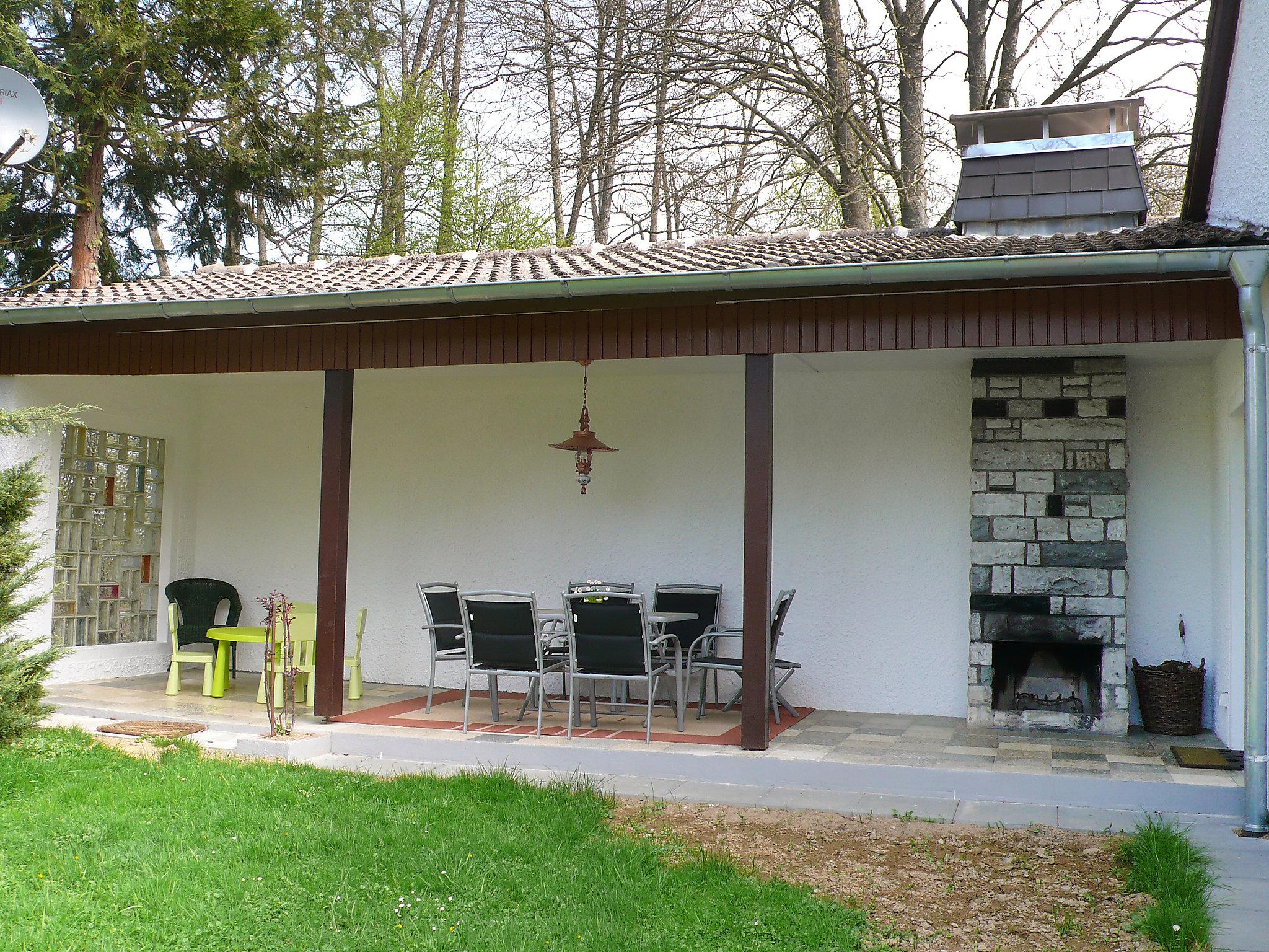 Photo 22 - Maison de 3 chambres à Dillendorf avec jardin et terrasse